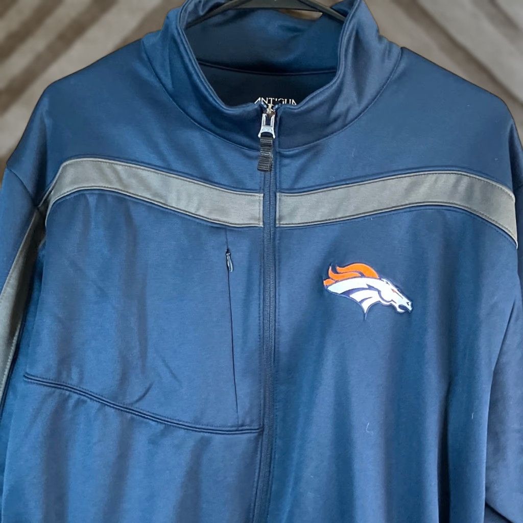 Vintage Antigua Denver Broncos Track Full Zip Mock Neck Jacket Blue XL Men Size US XL / EU 56 / 4 - 1 Thumbnail
