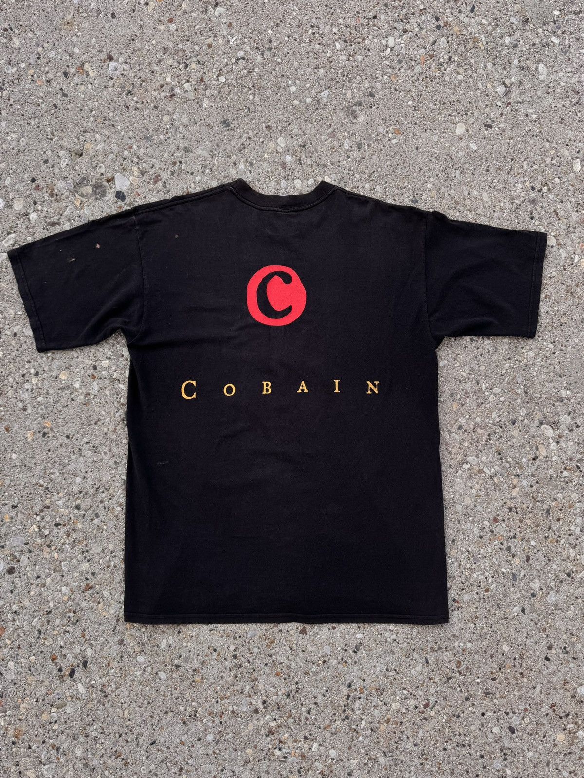Other 90s Nirvana / Kurt Cobain Memorial Tee by Resurreccion Size US XL / EU 56 / 4 - 5 Thumbnail