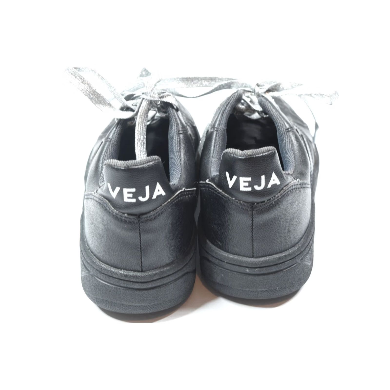 Veja VEJA V-10 Sneakers Women 7.5 Black Leather Lace Up Casual Sneaker Size US 8 / IT 38 - 6 Thumbnail