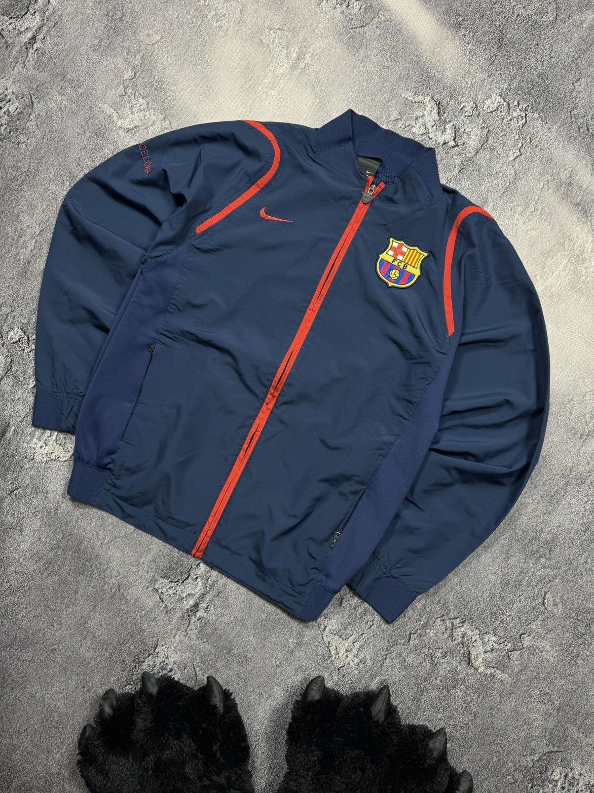 Nike Nike x FC Barcelona Track Jacket Size US M / EU 48-50 / 2 - 1 Thumbnail