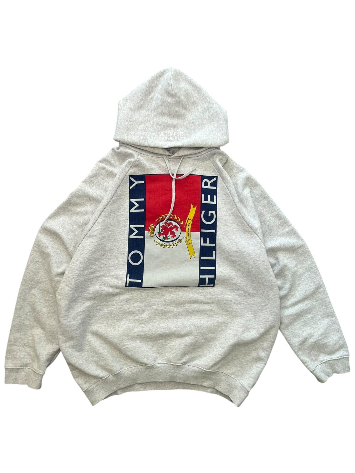 Vetements Vetements “This hidden side has been seized” Hoodie