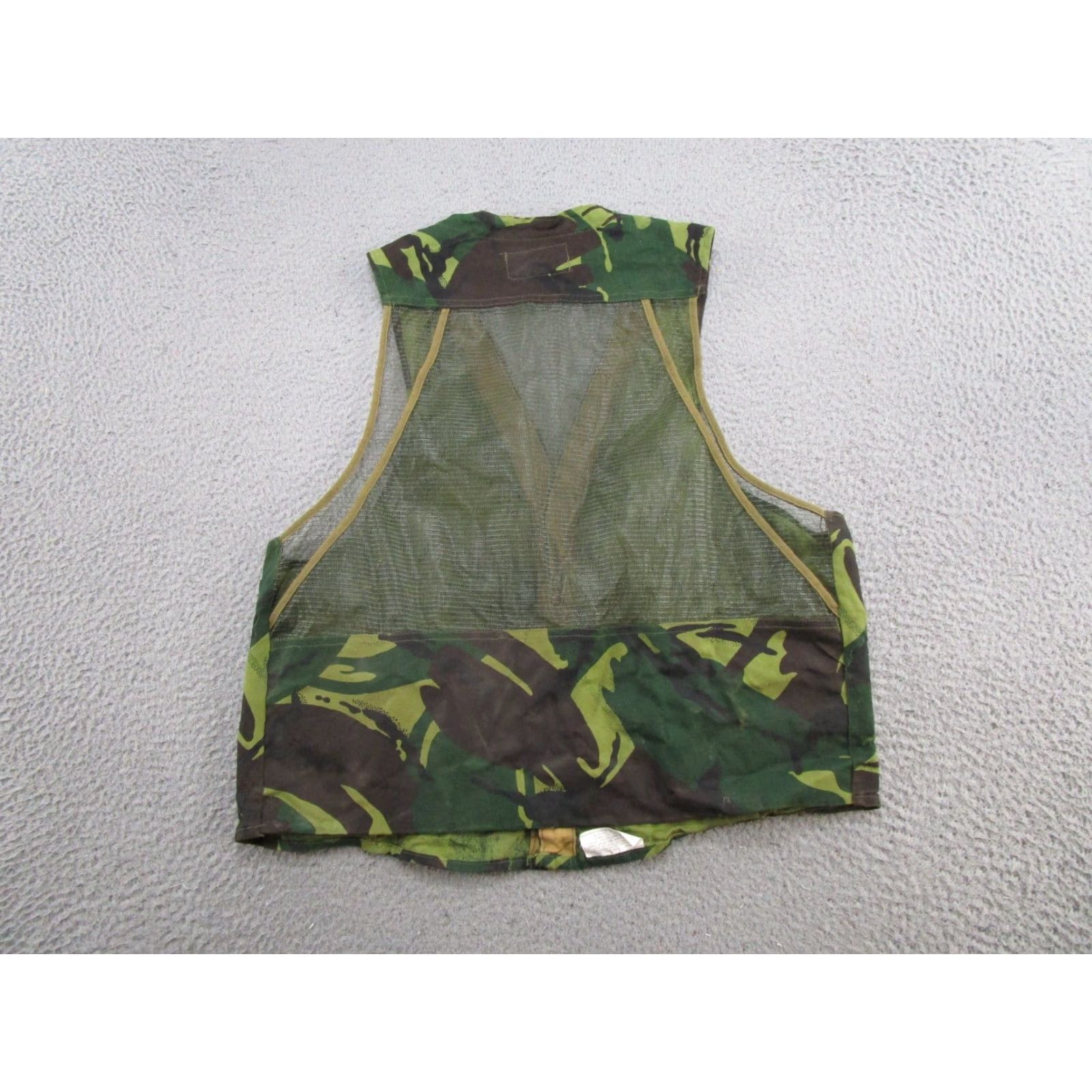 Vintage VINTAGE RedHead Vest Camouflage Canvas Duck Hunting Vest Mens L Green 80s 90s Retro Original Hunting Theme Mens Size US L / EU 52-54 / 3 - 7 Thumbnail