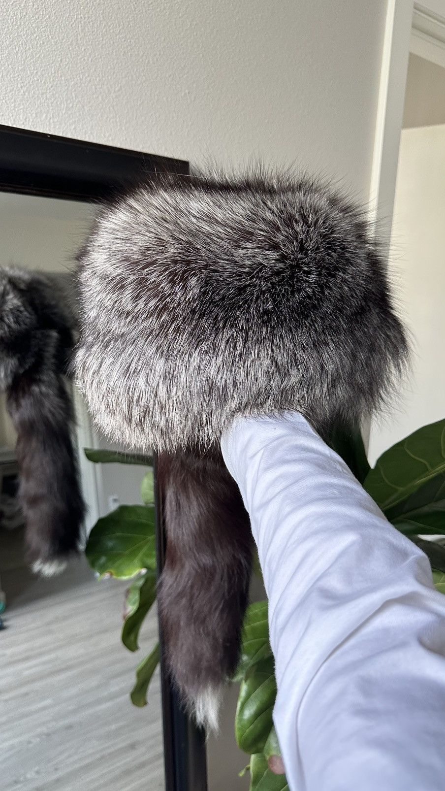 Other Fur hut Size ONE SIZE - 3 Thumbnail