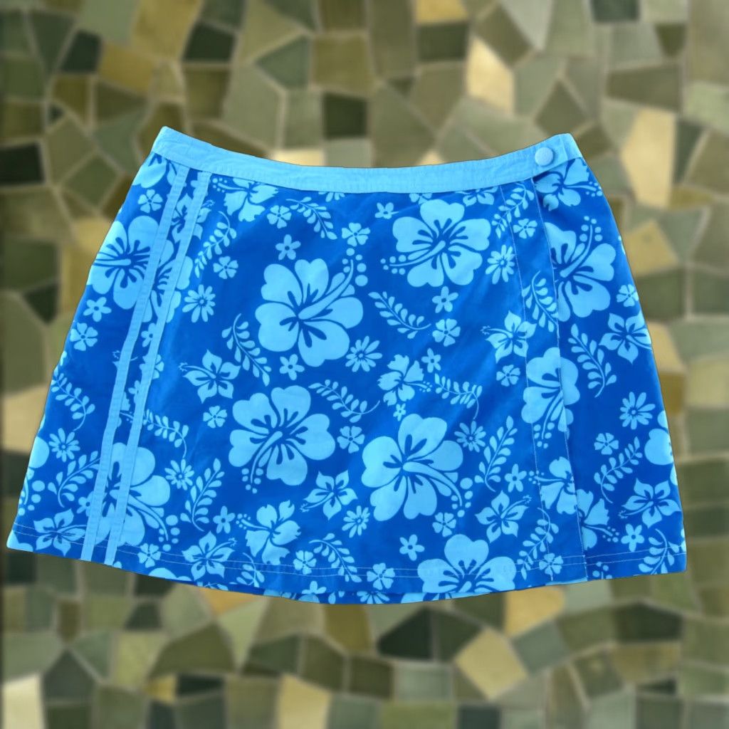 Vintage VINTAGE BW Sport Blue Floral Hawaiian Snap Button Active Wrap Skirt Size 10 Size 32" / US 10 / IT 46 - 1 Thumbnail