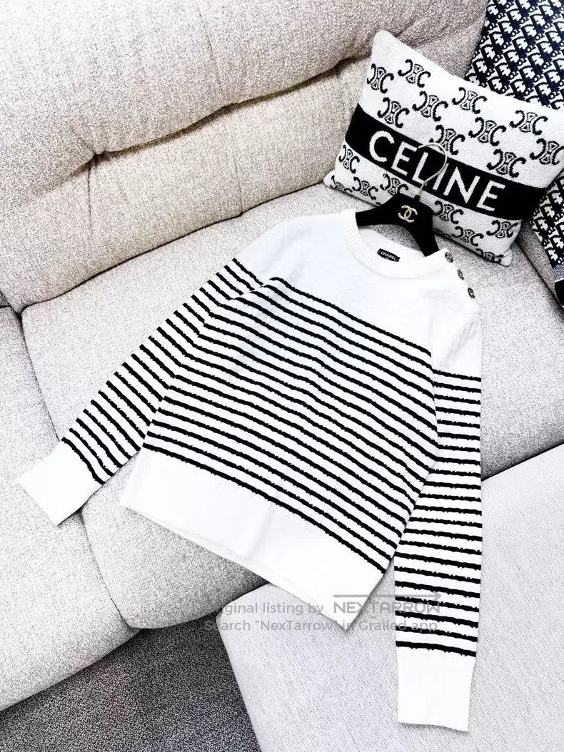 Chanel Chanel Striped knitted sweater Size S / US 4 / IT 40 - 2 Thumbnail