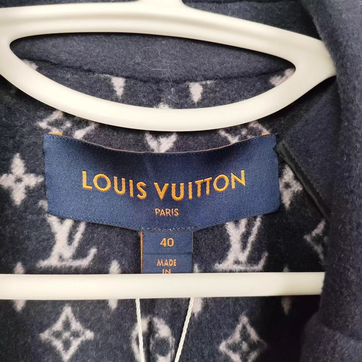 Louis Vuitton LV overcoat 40 Size M / US 6-8 / IT 42-44 - 4 Thumbnail