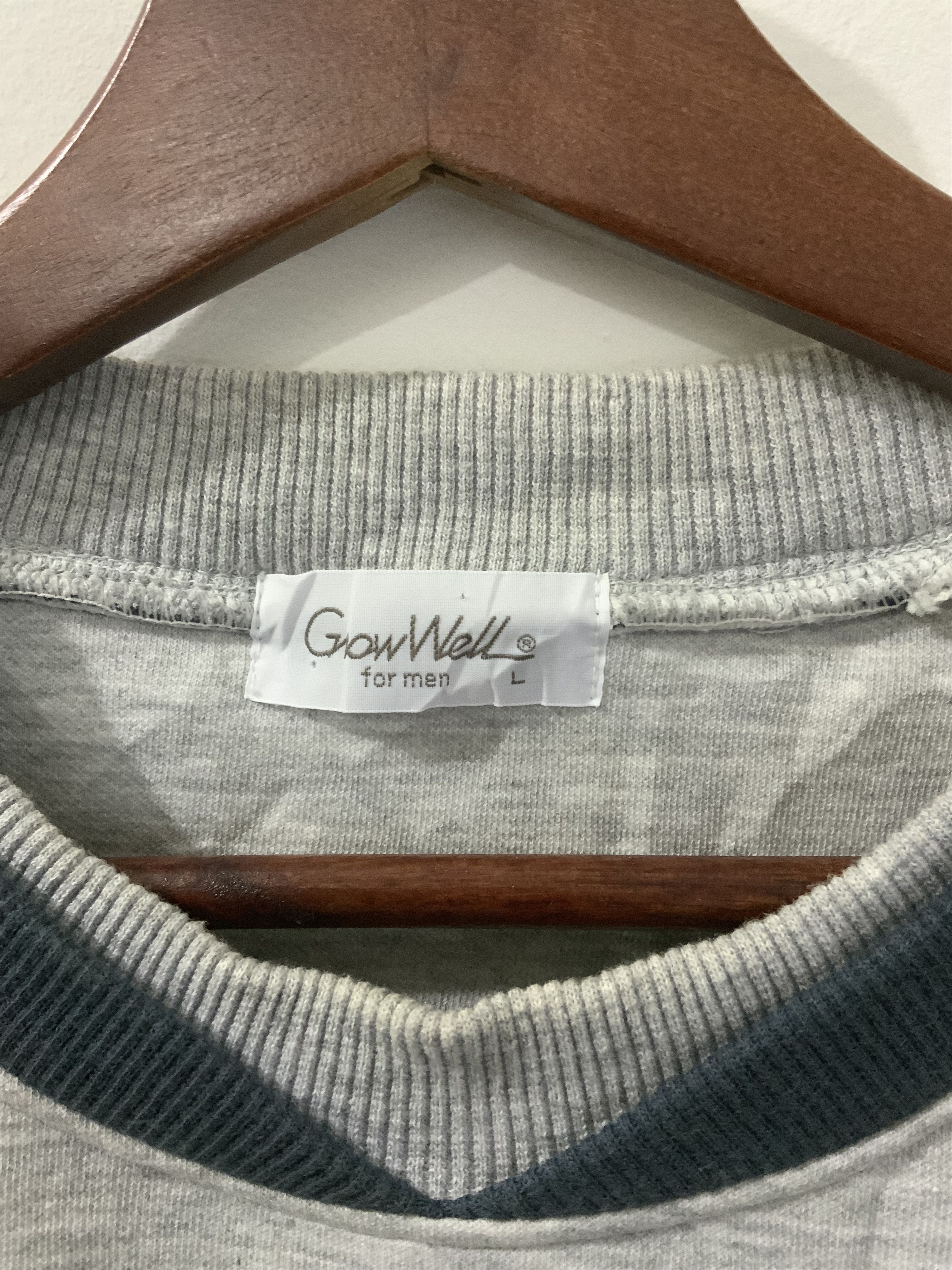 Designer Grow Well Raglan Winner Sweatshirt Size US L / EU 52-54 / 3 - 11 Thumbnail