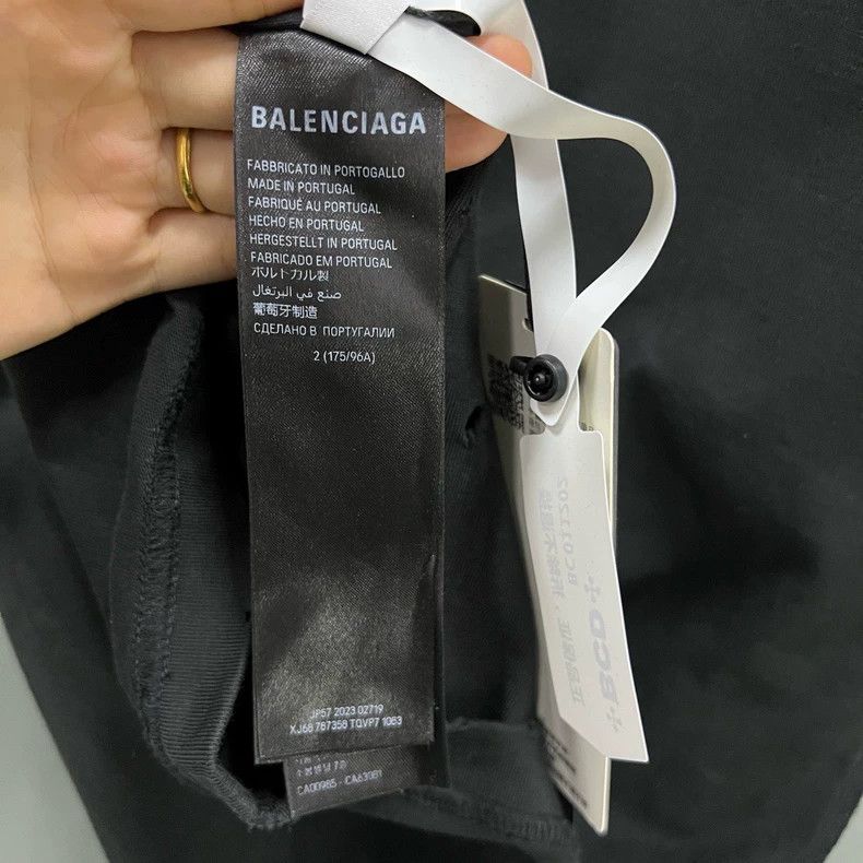 Balenciaga Balenciaga Black old logo printed short sleeves Size US M / EU 48-50 / 2 - 4 Thumbnail