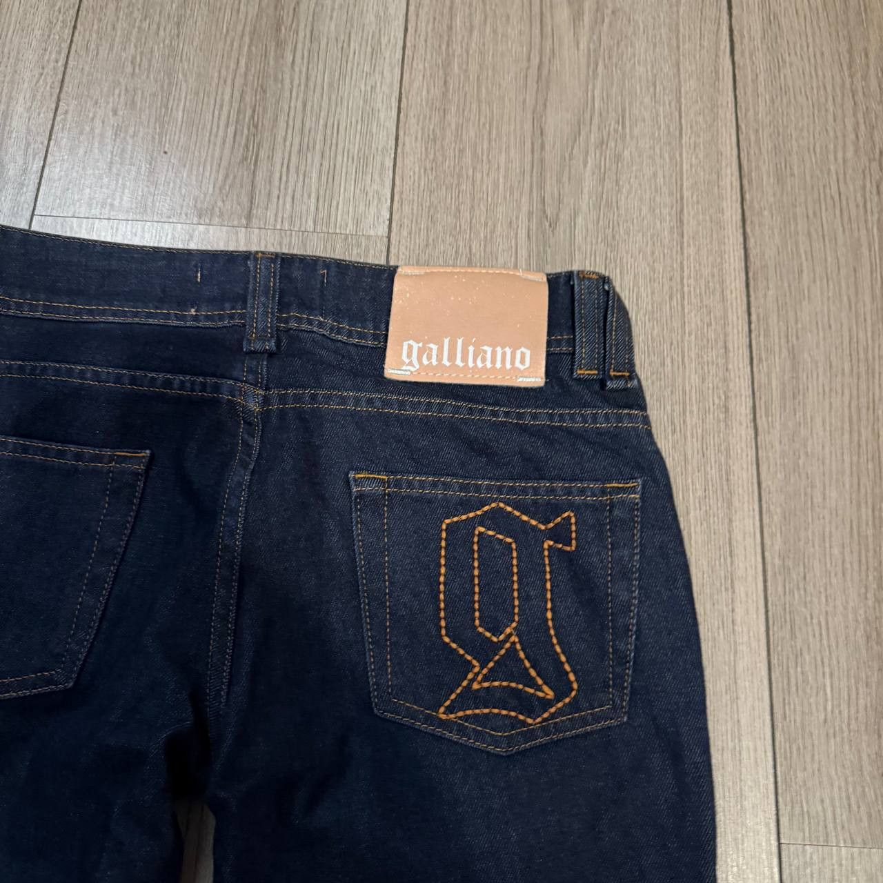 John Galliano Vintage Galliano Jeans Low Rise Bootcut Size 26 Size 26" / US 2 / IT 38 - 7 Thumbnail