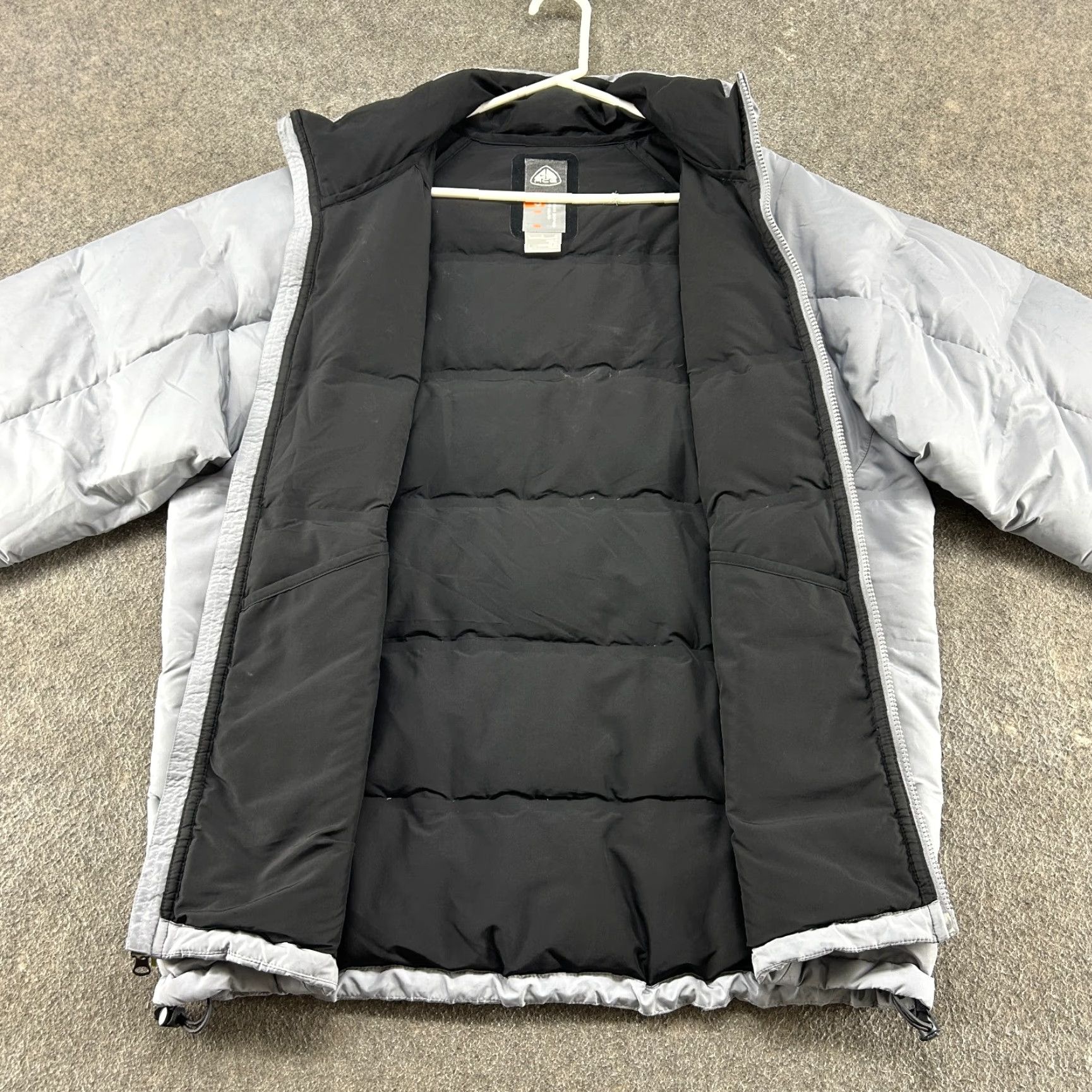 Nike VINTAGE Nike ACG Jacket Men L Grey Goose Down Ski Snowboarding Layer 3 Parka Y2K Size US L / EU 52-54 / 3 - 6 Thumbnail