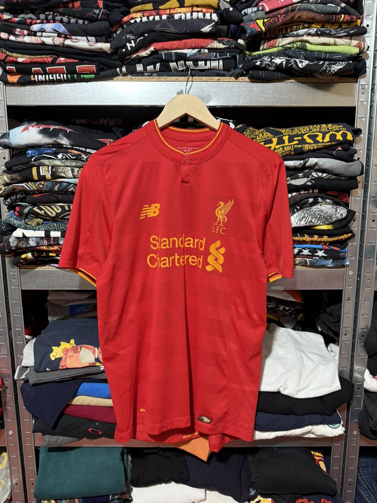 New Balance New Balance Liverpool 2016 2017 Home Football Soccer Jersey Size US L / EU 52-54 / 3 - 1 Thumbnail