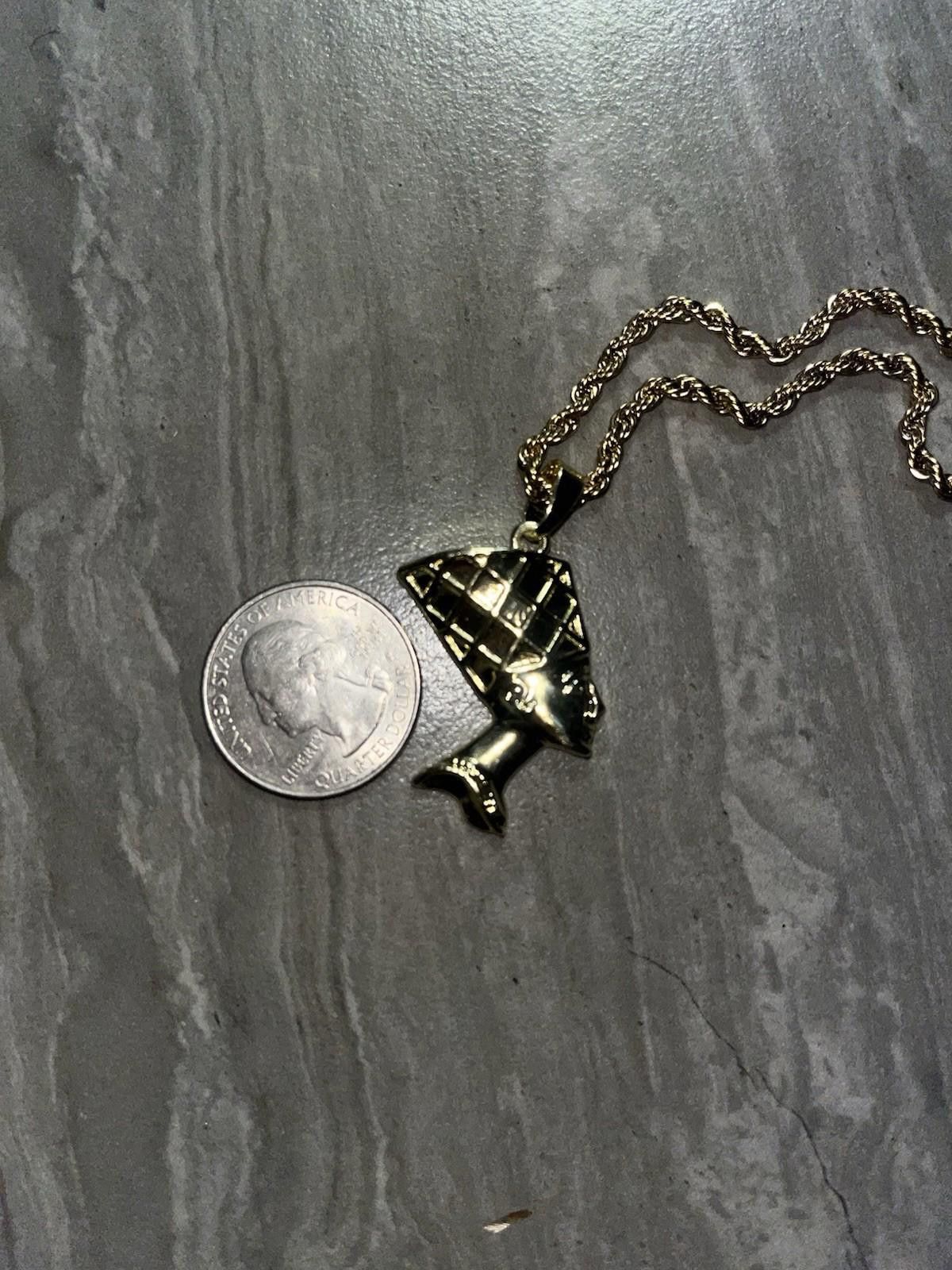 The Unbranded Brand Egyptian Queen Nefertiti Necklace 14k Gold Platted Nefertiti Size ONE SIZE - 7 Thumbnail