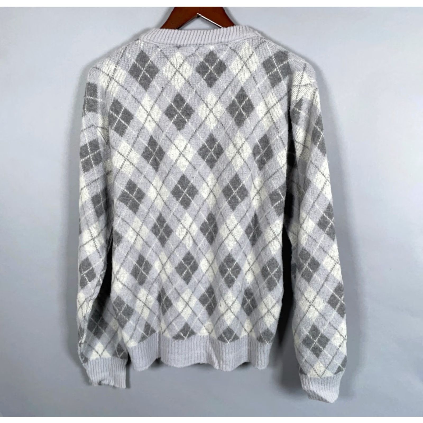 Vintage VINTAGE Kingsport Argyle Diamond V-Neck Sweater Adult Large Gray Purple Lightweight Knit Men Pullover 80s Preppy Hipster Retro Mens Size US L / EU 52-54 / 3 - 2 Thumbnail