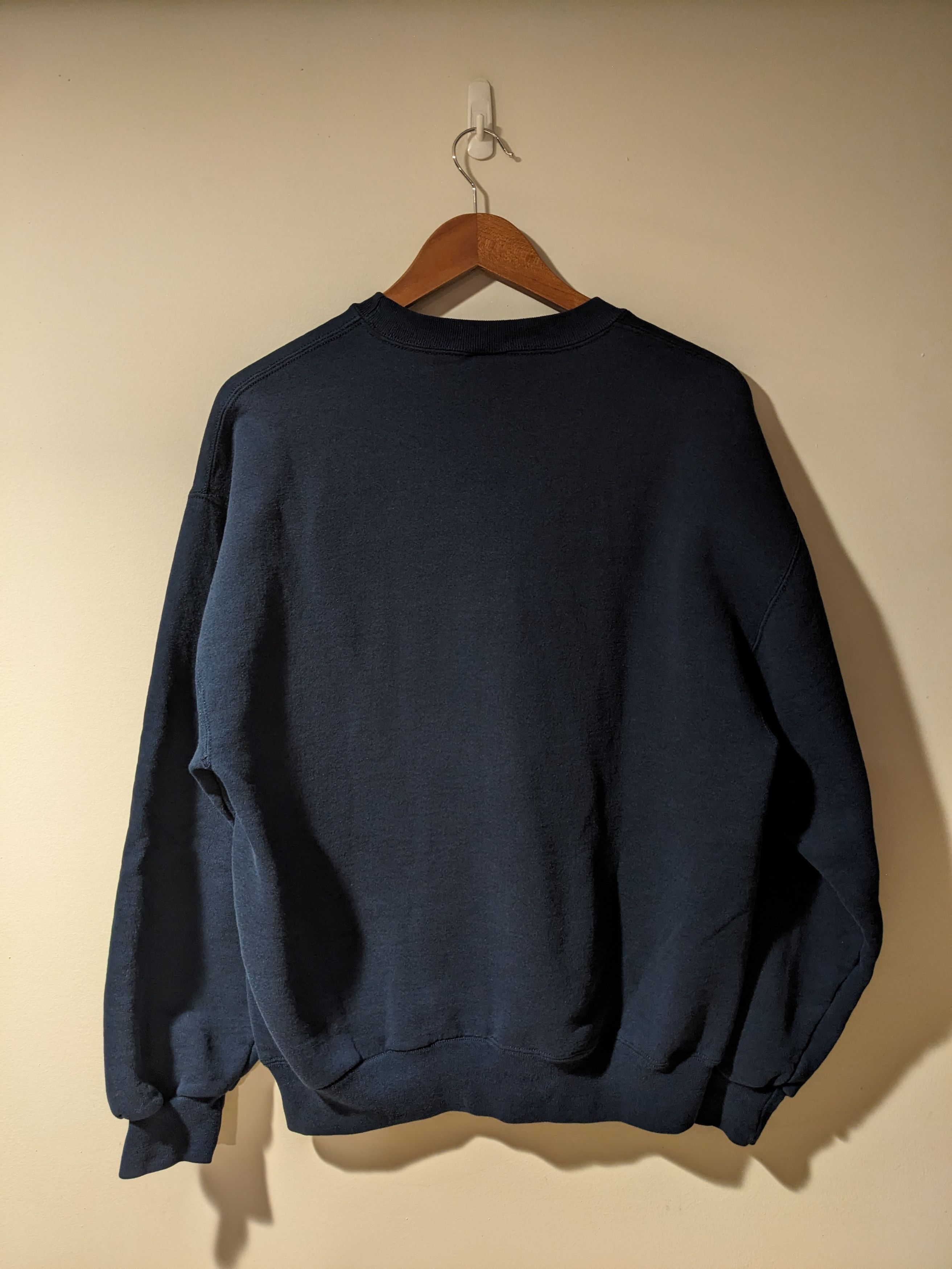 Russell Athletic × Vintage Vintage 90s Russell Athletic Blue Large Blank Sweatshirt Size US L / EU 52-54 / 3 - 4 Thumbnail