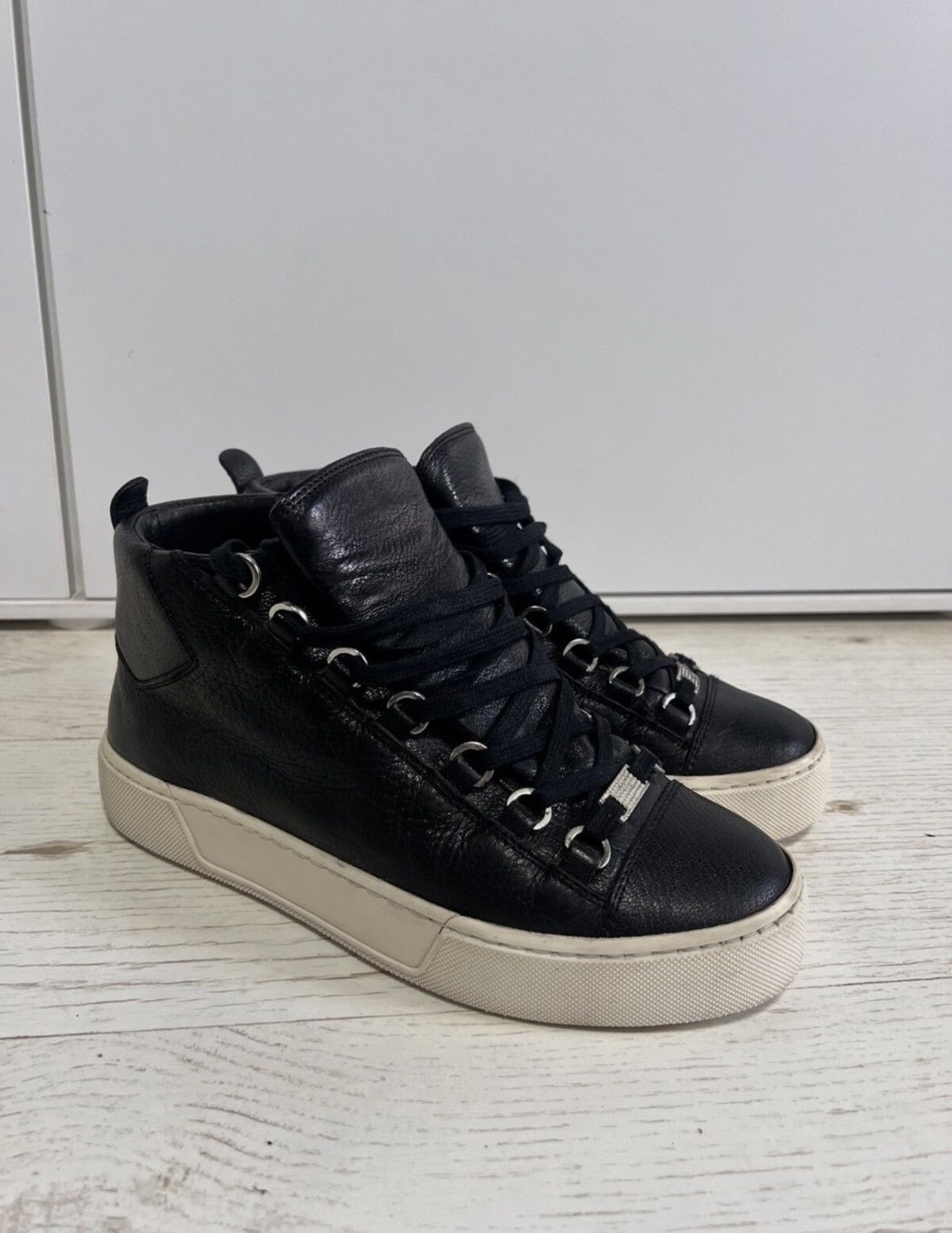 Balenciaga Balenciaga Arena High-Top Sneakers EU 39 (Fits 40 / US 7) Size US 7 / EU 40 - 1 Thumbnail
