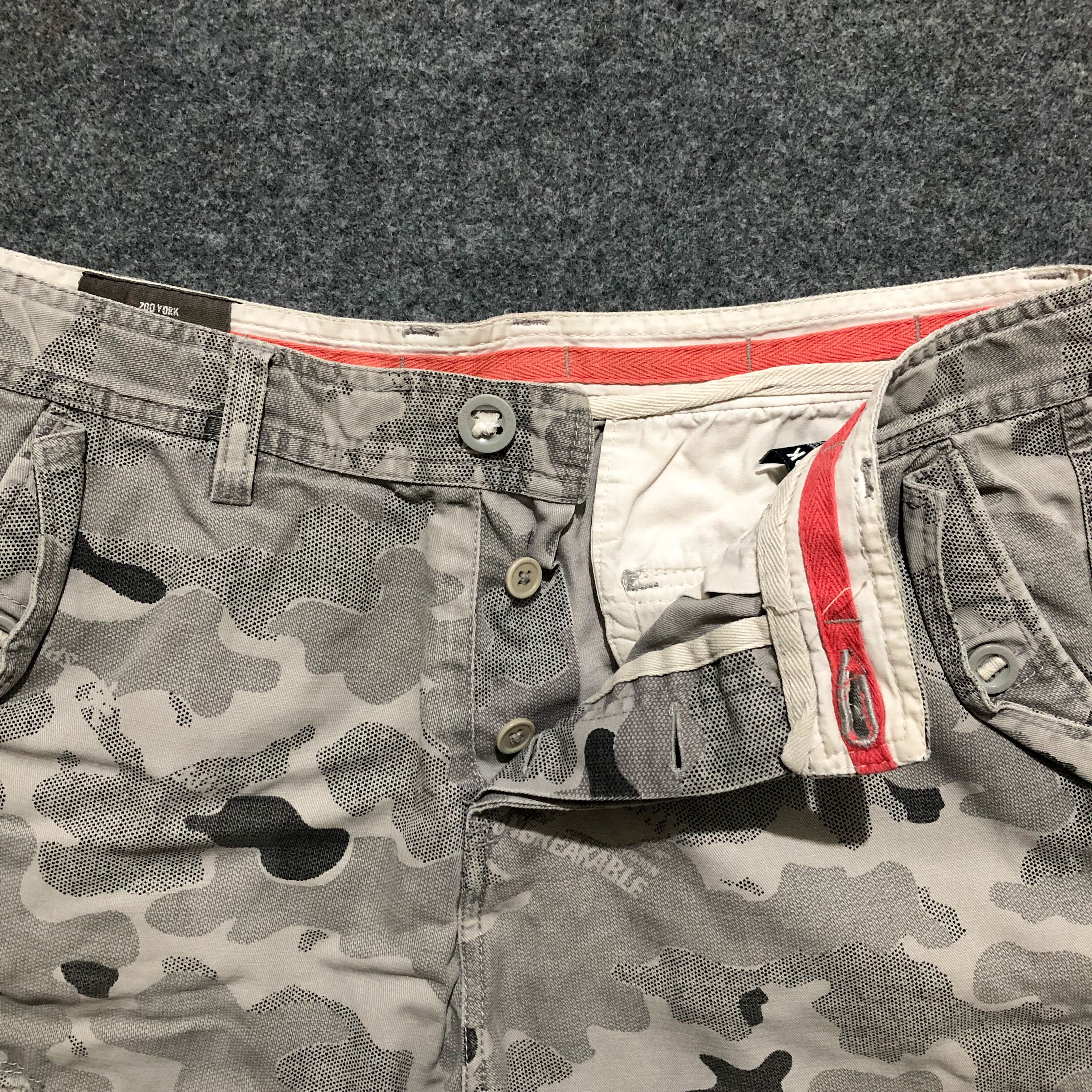 Zoo York Zoo York Urban Camo Cargo Shorts Faded Grey Size US 32 / EU 48 - 6 Thumbnail
