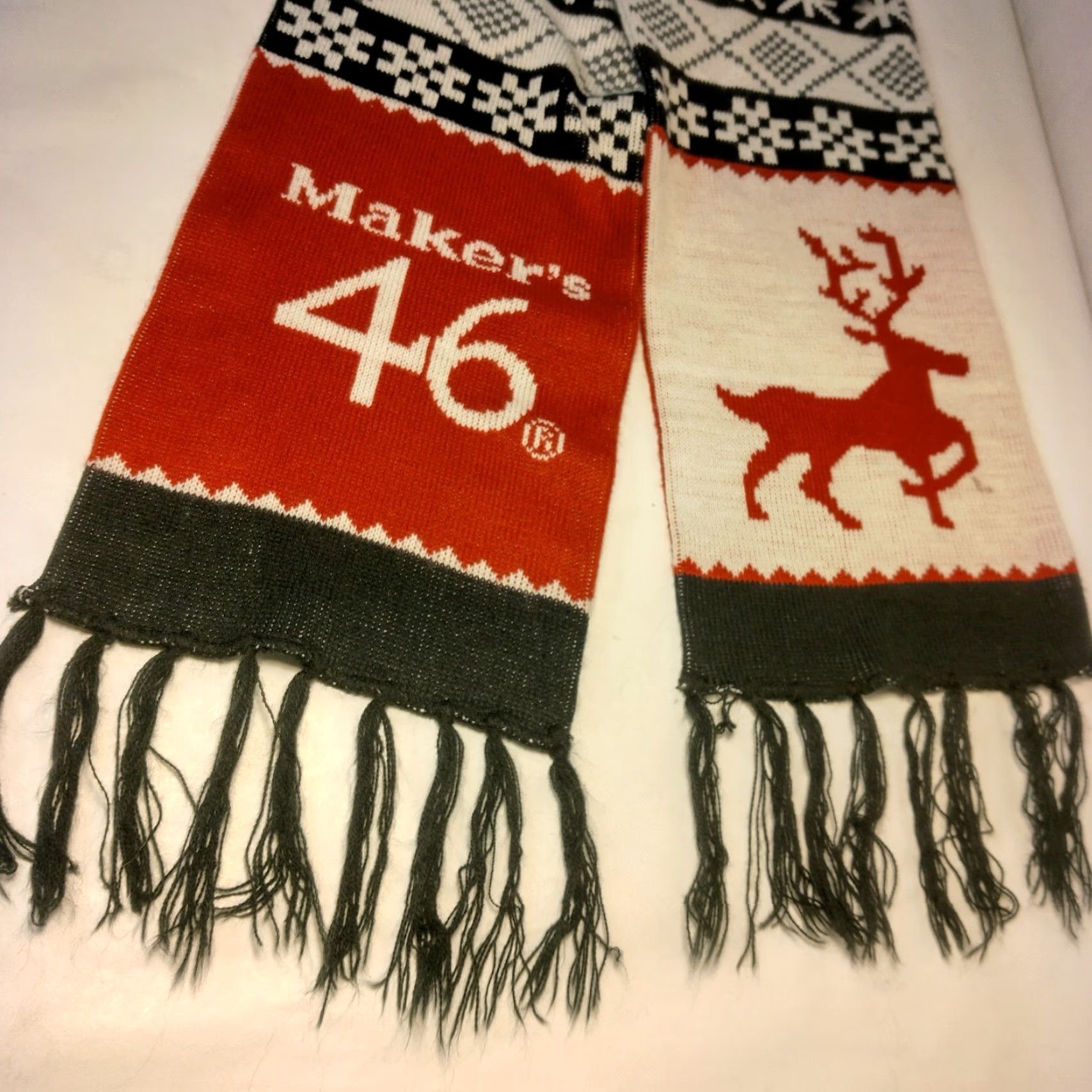 Vintage VINTAGE Maker's Mark No. 46 Knit Scarf Fringe Fair Isle Snowflake Red White Black Winter Womens Size ONE SIZE - 6 Thumbnail