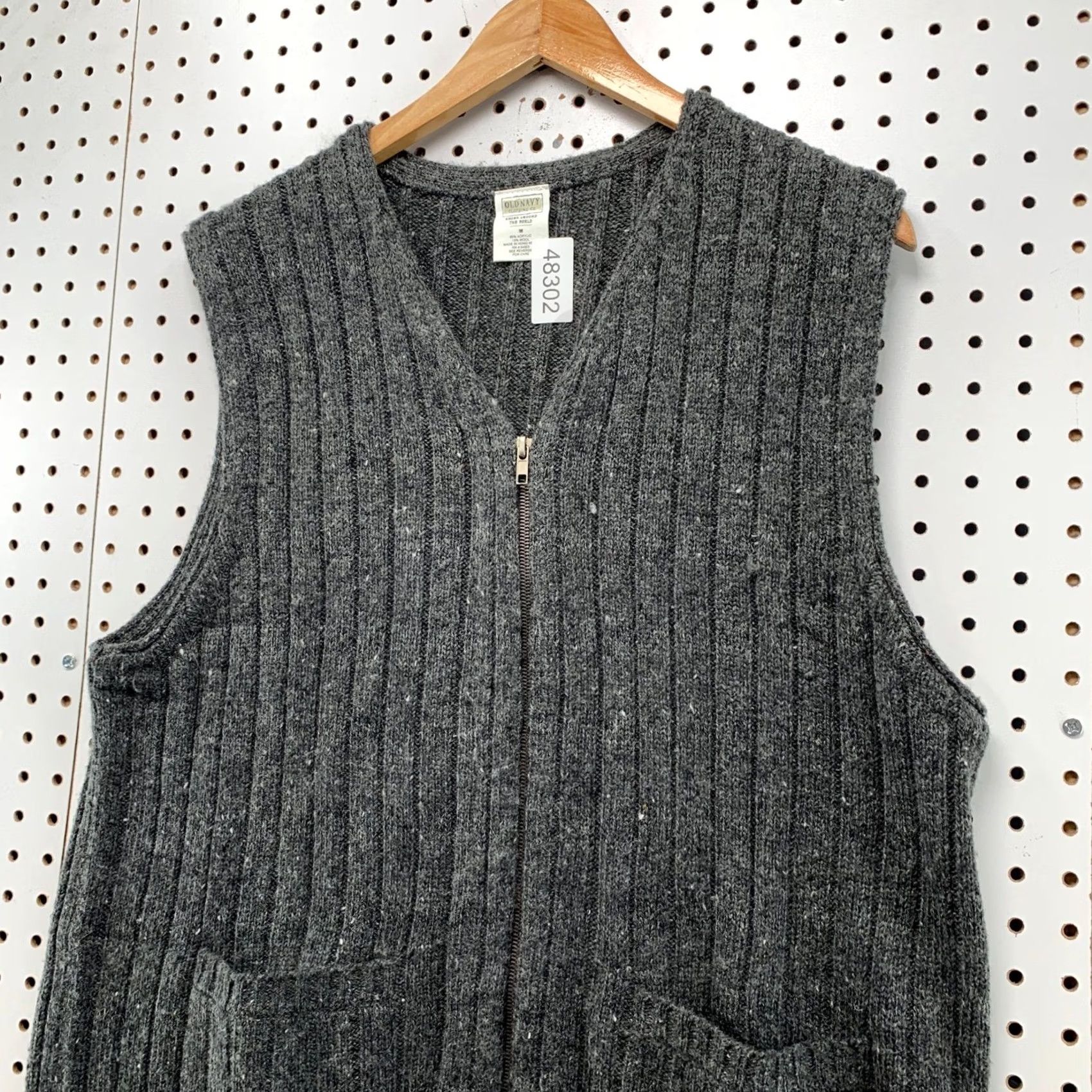 Old Navy VINTAGE Old Navy Mens Wool Blend Full Zip Sweater Vest Gray Marl Size M Size US M / EU 48-50 / 2 - 6 Thumbnail