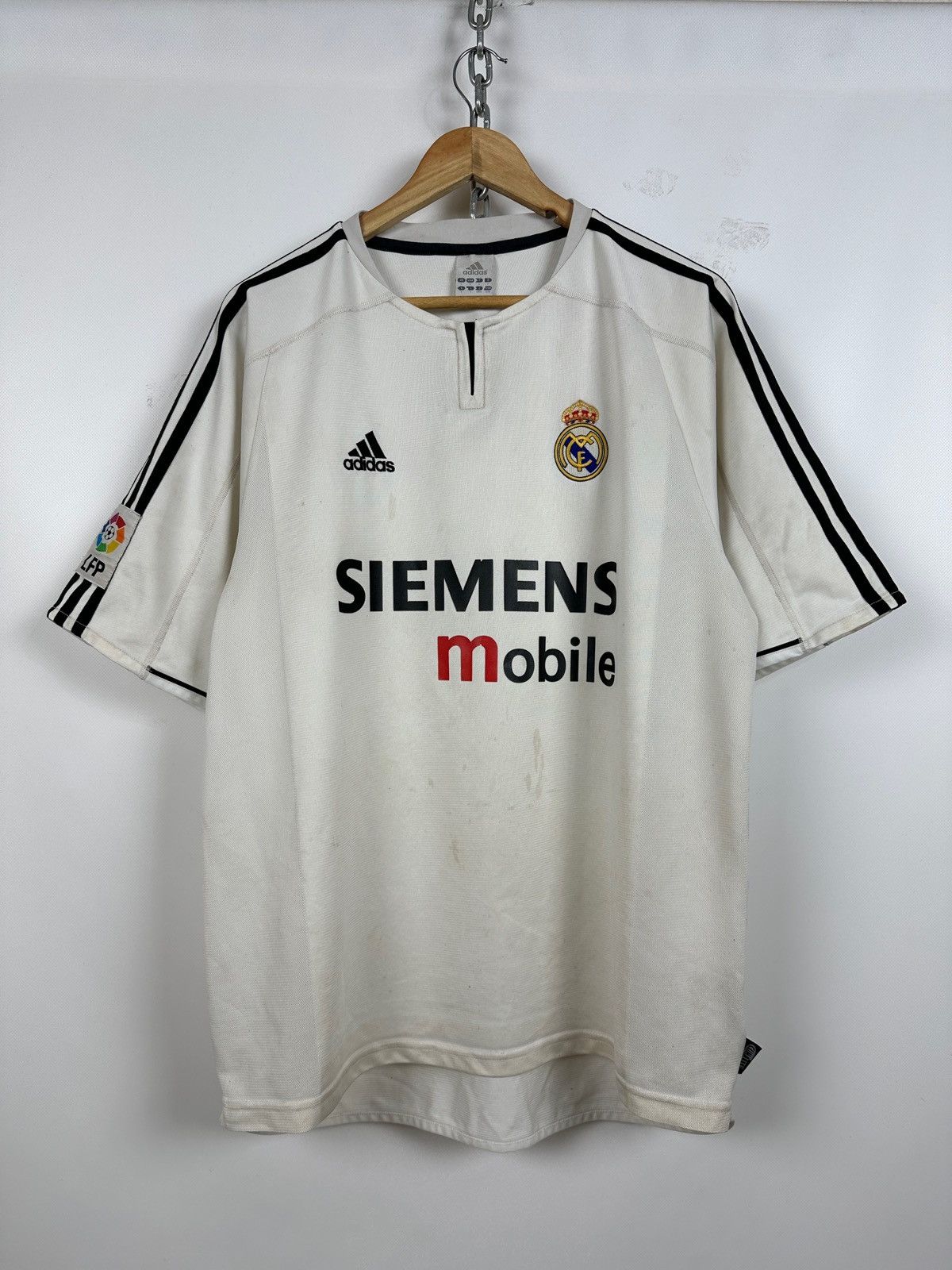 Vintage 2003-04 Vintage Adidas Real Madrid Home Soccer Jersey Size US L / EU 52-54 / 3 - 1 Thumbnail