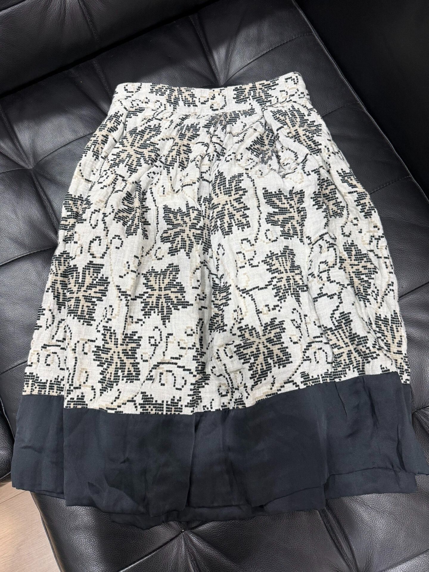 Dries Van Noten Dries Van Noten Knit Panel Thick Long Skirt Size 36" / US 14 / IT 50 - 1 Thumbnail