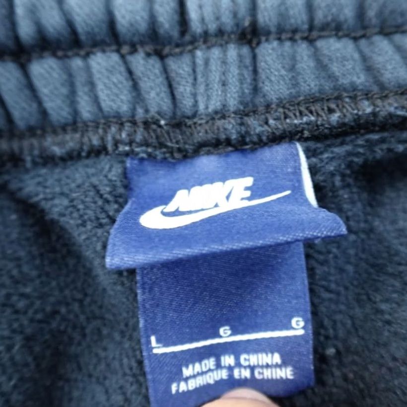 Nike Nike Sweatpants Mens L Black Swoosh Drawstring Jogger Pants Gym Workout Warmup Size US 33 - 7 Thumbnail