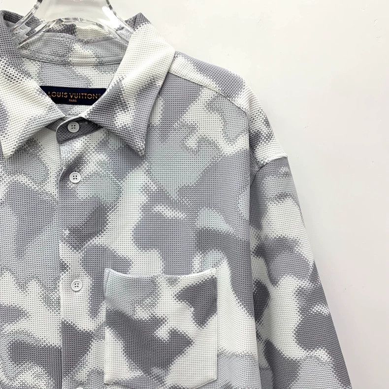 Louis Vuitton Louis Vuitton size 4l 24 Light Grey Camouflage Cotton Lapel Size US M / EU 48-50 / 2 - 3 Thumbnail