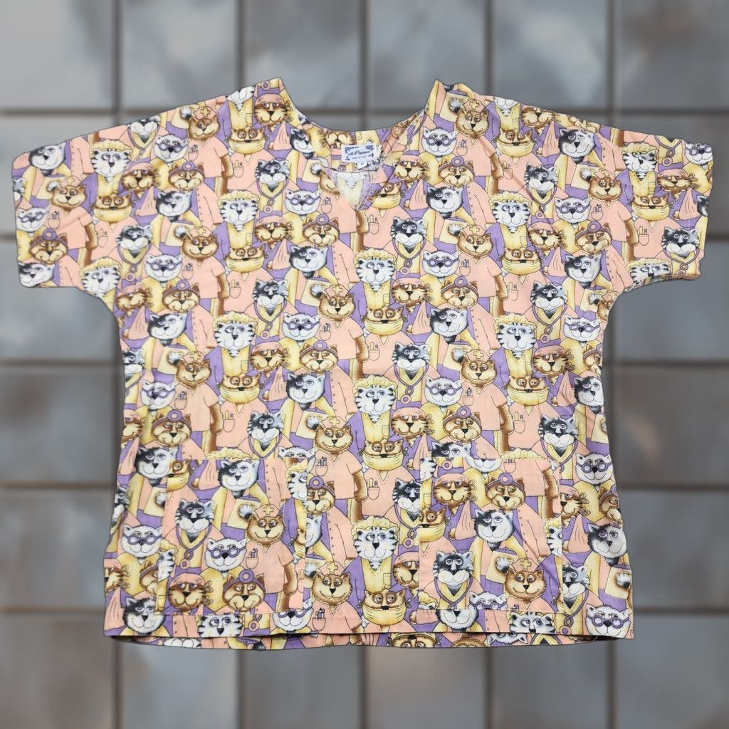 Vintage VINTAGE di Prima Scrub Top Shirt Womens Medium Peach Purple Cats Made USA V-Neck Pockets Size M / US 6-8 / IT 42-44 - 1 Thumbnail