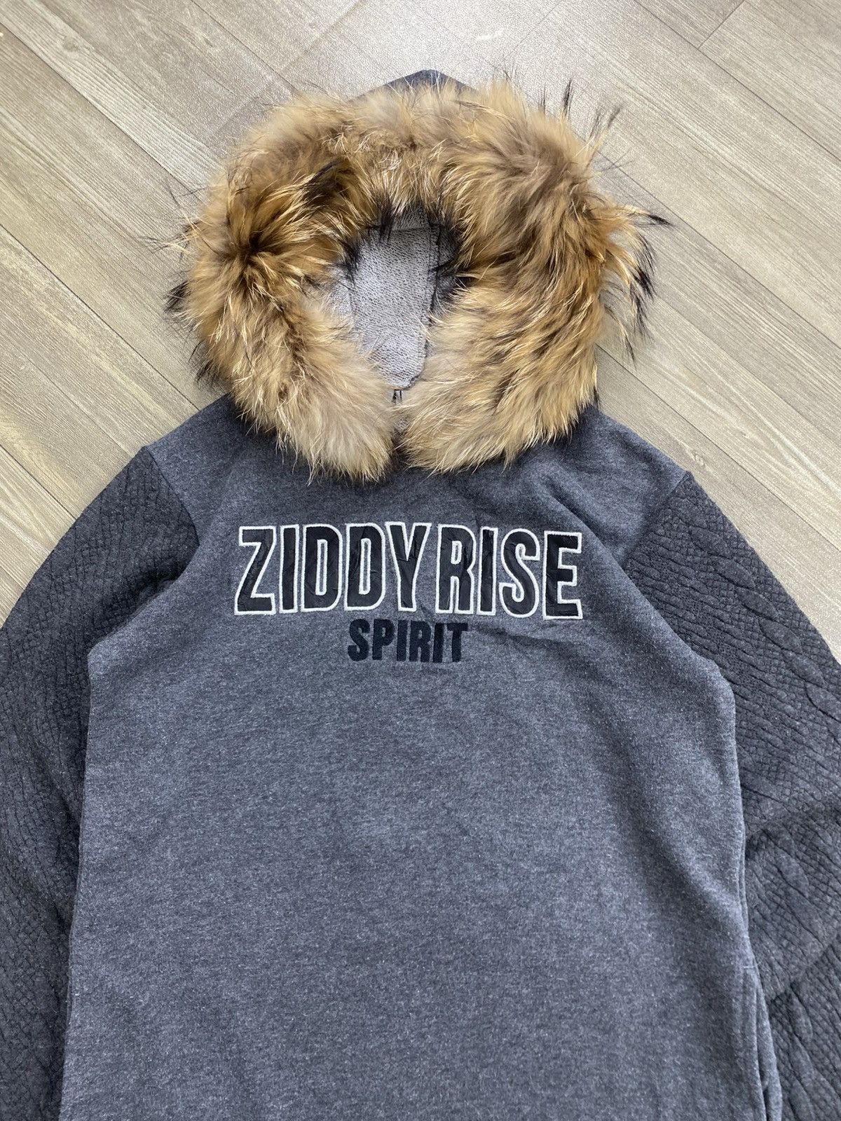 20471120 2000s IfSixWasNine Dizzy Cross Skulls Kmrii Lgb Fur Hoodie Size US S / EU 44-46 / 1 - 2 Thumbnail