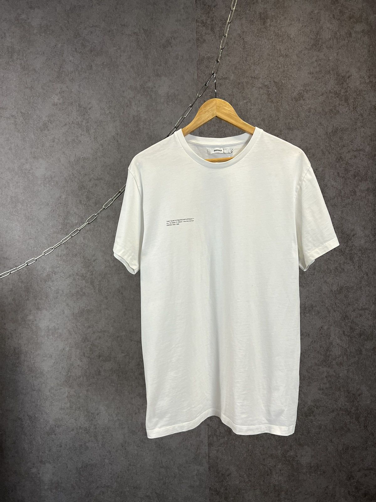 Pangaia Pangaia designer art tee Size US L / EU 52-54 / 3 - 1 Thumbnail