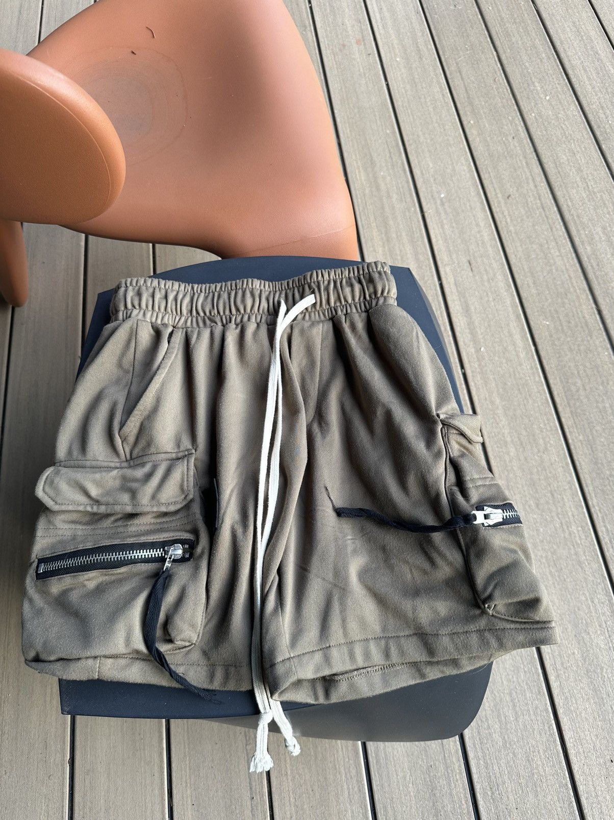 MNML mnml cargo shorts brown Size US 28 / EU 44 - 1 Thumbnail