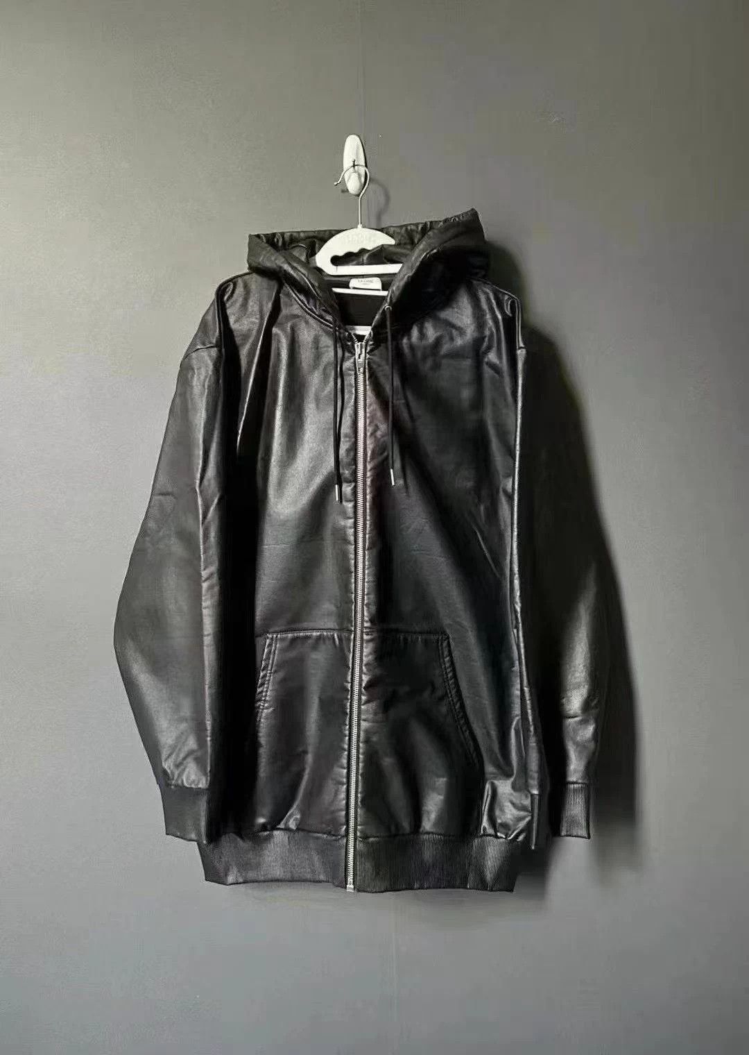 Celine celine logo windbreaker Size US L / EU 52-54 / 3 - 1 Thumbnail