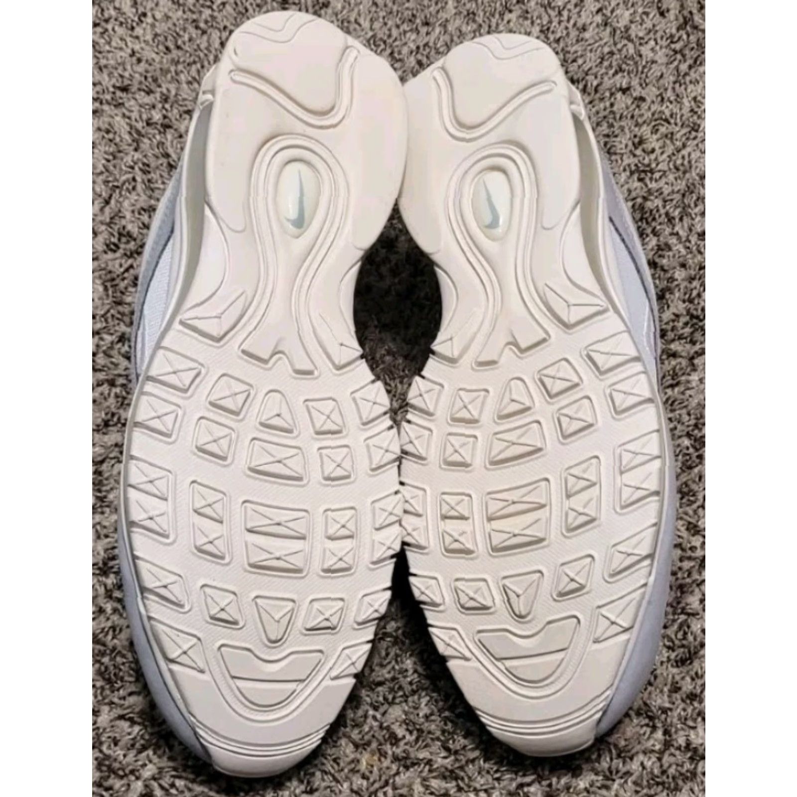 Nike Nike Air Max 97 Premium Light Pumice 2017 11.5 New No Box Men Sneakers Gray Size US 12 / EU 45 - 6 Thumbnail
