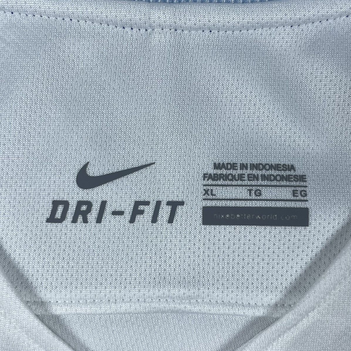 Nike Nike England Harry Kane #9 Soccer Jersey Size US XL / EU 56 / 4 - 11 Thumbnail