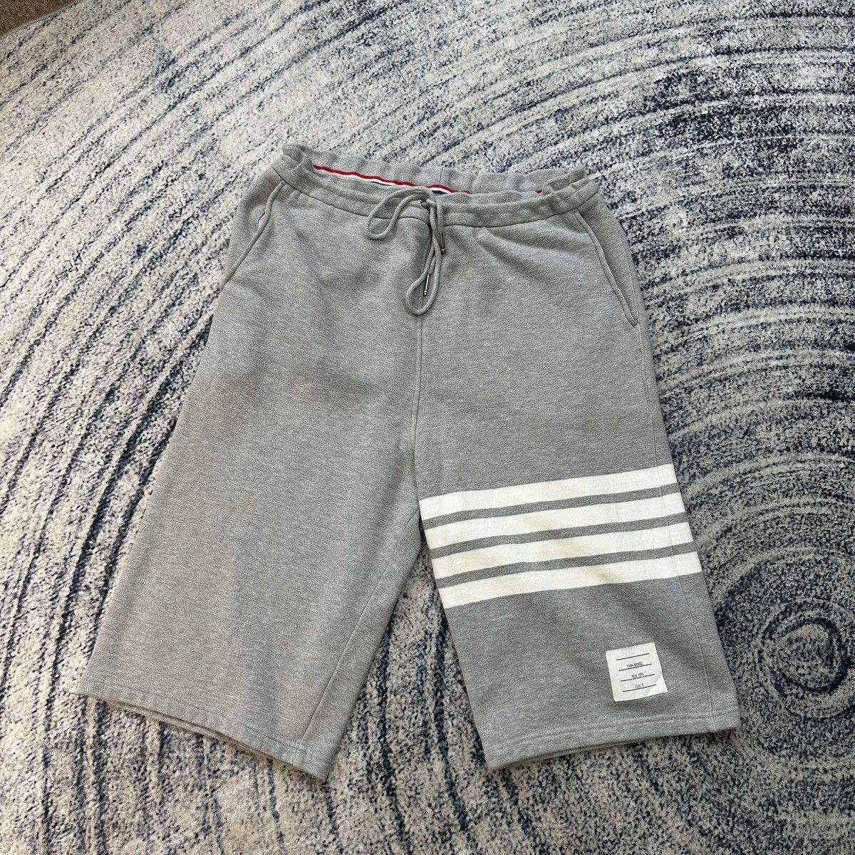 THOM BROWNE 4BAR SHORT PANTS