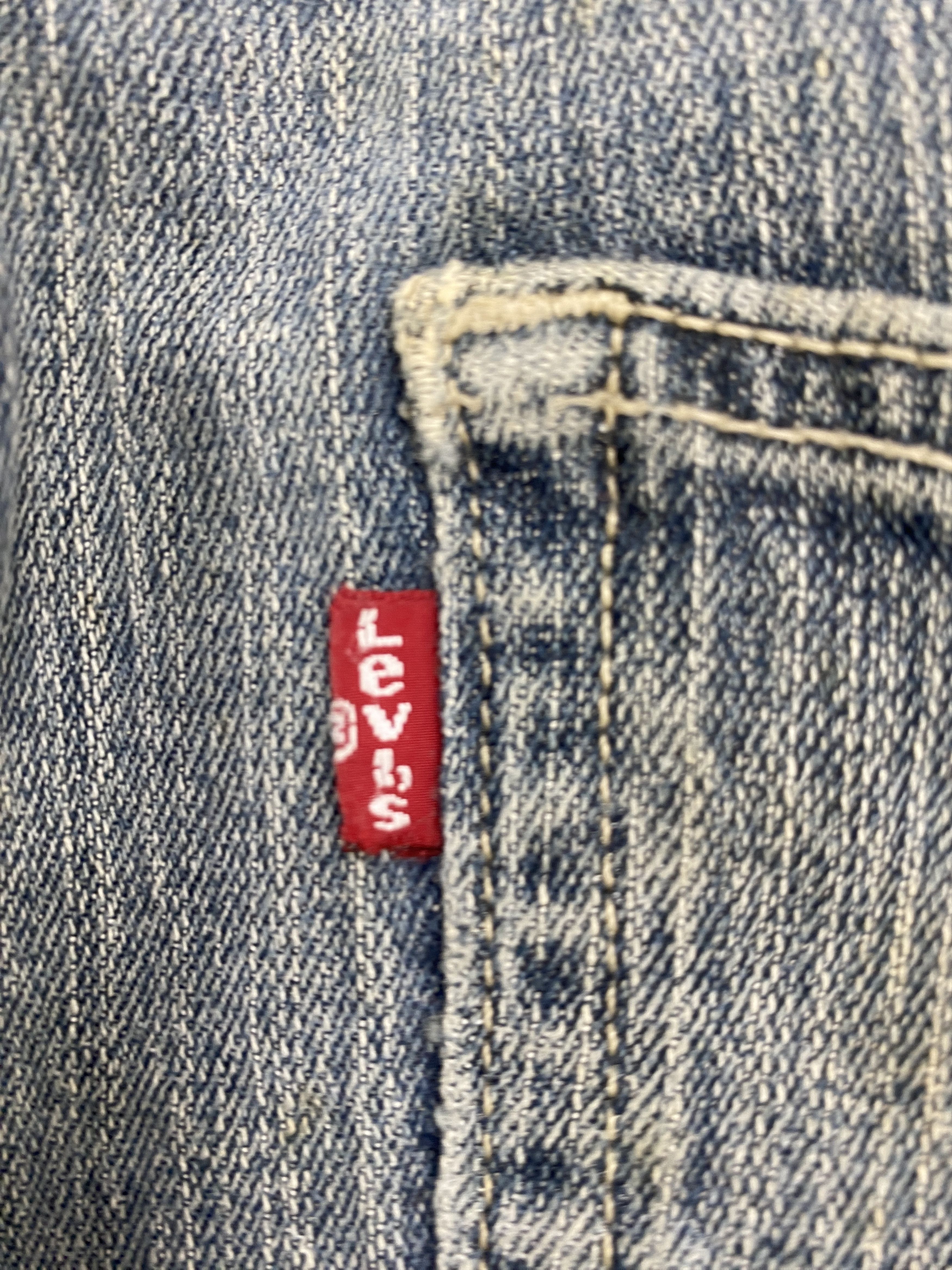 Levi's × Vintage Vintage Levi's Ripped Leg Rusty Denim Jeans Size US 34 / EU 50 - 6 Thumbnail
