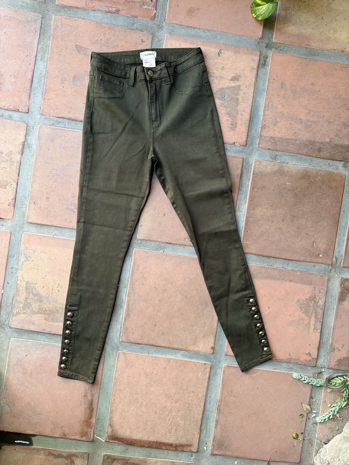 L'AGENCE L'Agence Coated Cropped Olive Green Skinny Jean Size 27 Size 27" / US 4 / IT 40 - 1 Thumbnail
