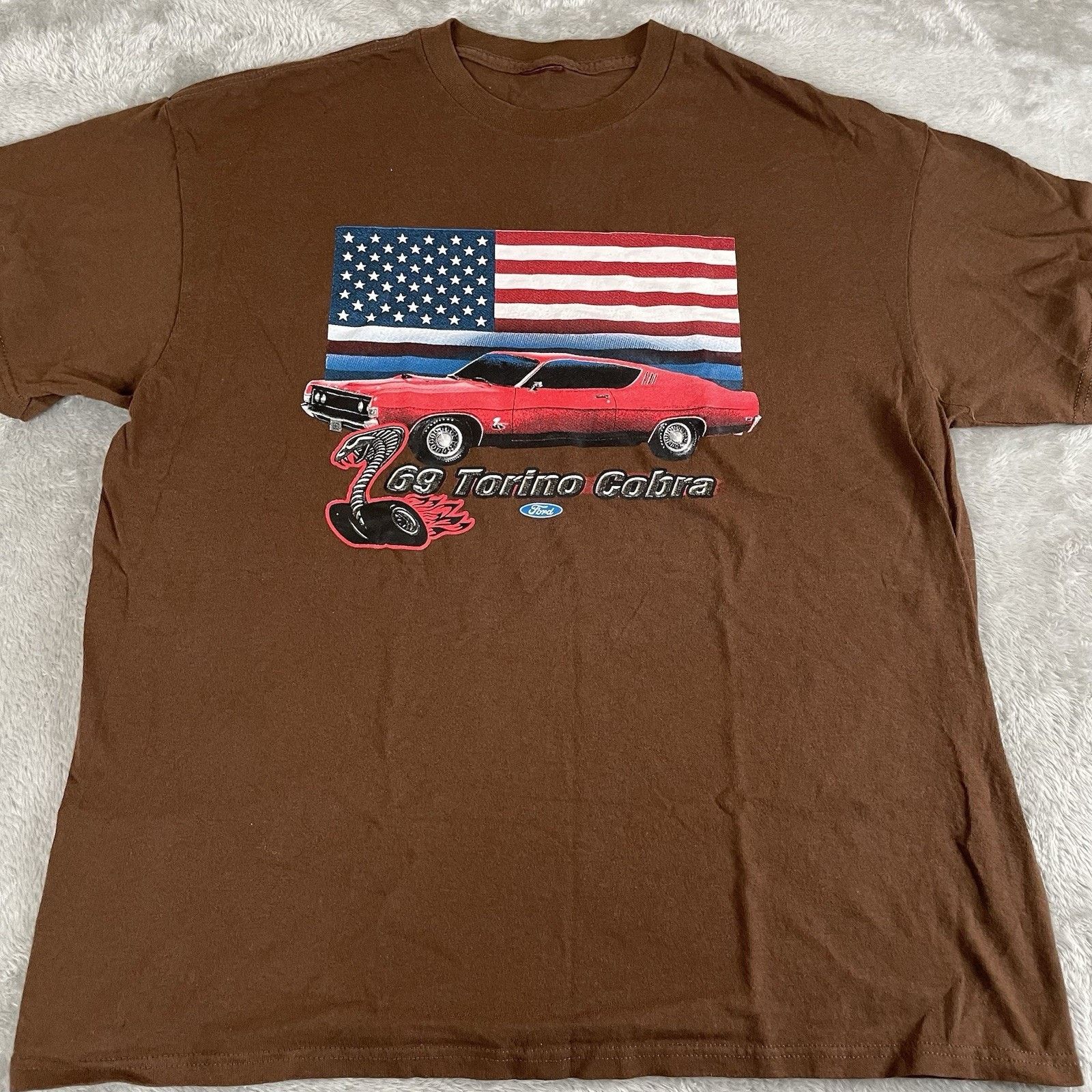 Gildan Vintage 69 Ford Torino Cobra Muscle Car T-shirt Size X-Large Size US XL / EU 56 / 4 - 1 Thumbnail