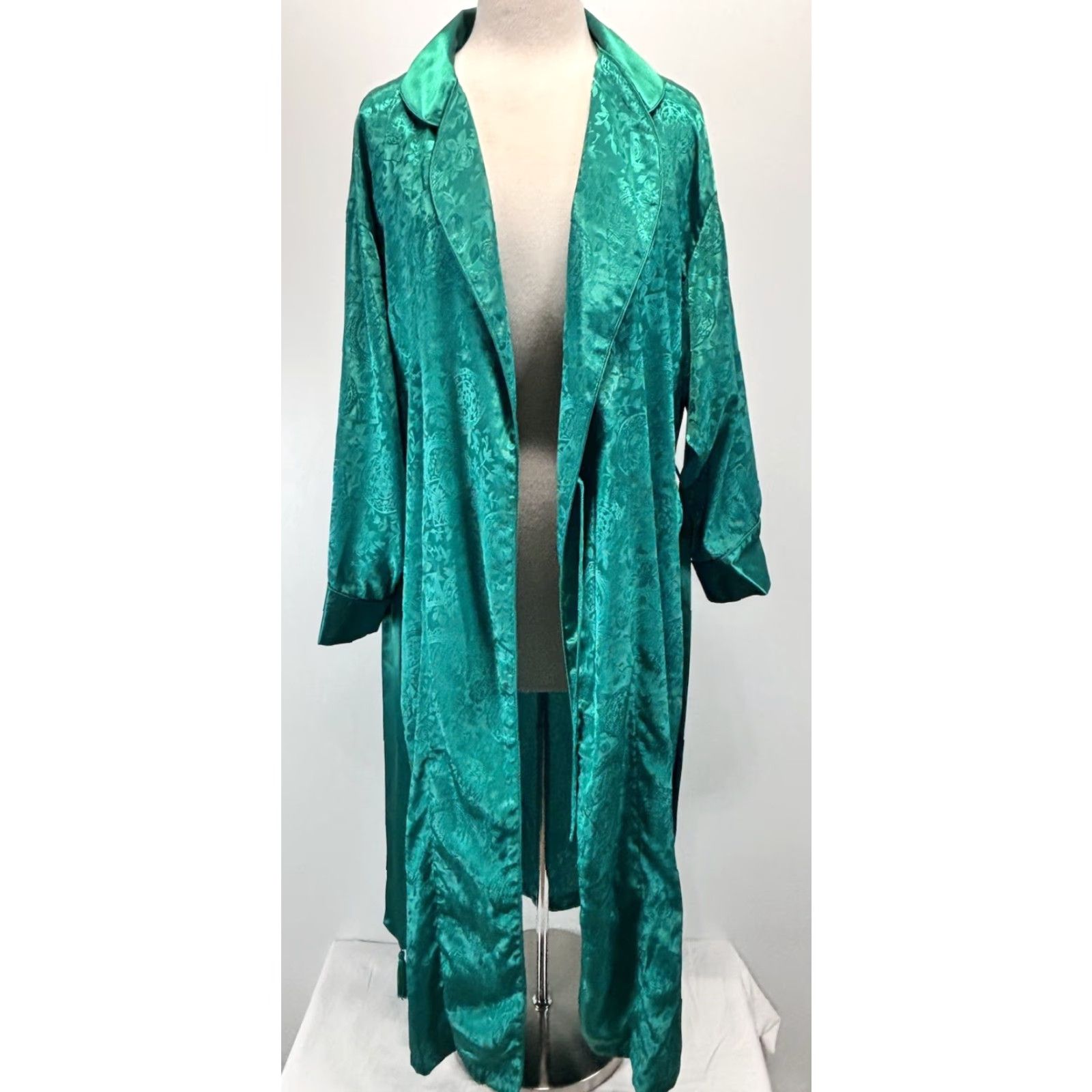 Victoria's Secret VINTAGE Victorias Secret Pajama Robe Set Women’s Sz Small Green 90s Gold Label Size ONE SIZE - 6 Thumbnail