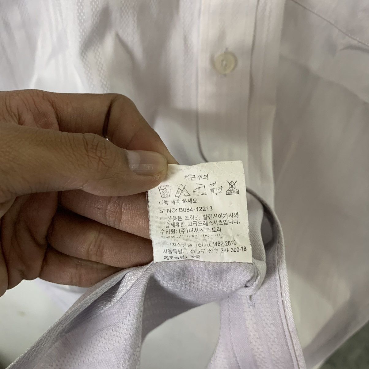 Balenciaga Balenciaga paris long button shirt Size US L / EU 52-54 / 3 - 8 Thumbnail