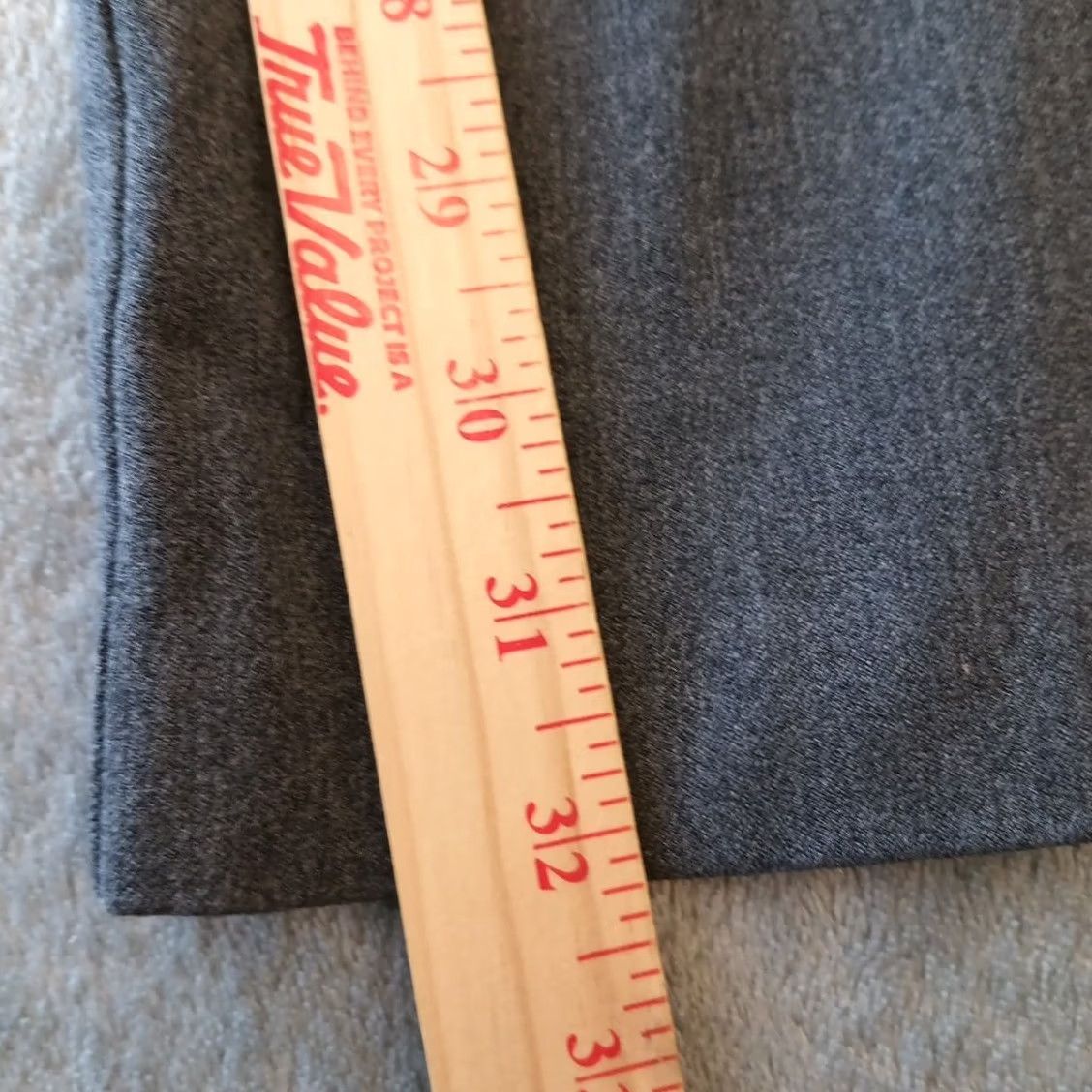 Eddie Bauer Eddie Bauer Dress Pants Womens Size 8 Gray Stretch Pockets Flat Front Straight Inseam 32 Regular Rise Mid Size 30" / US 8 / IT 44 - 6 Thumbnail