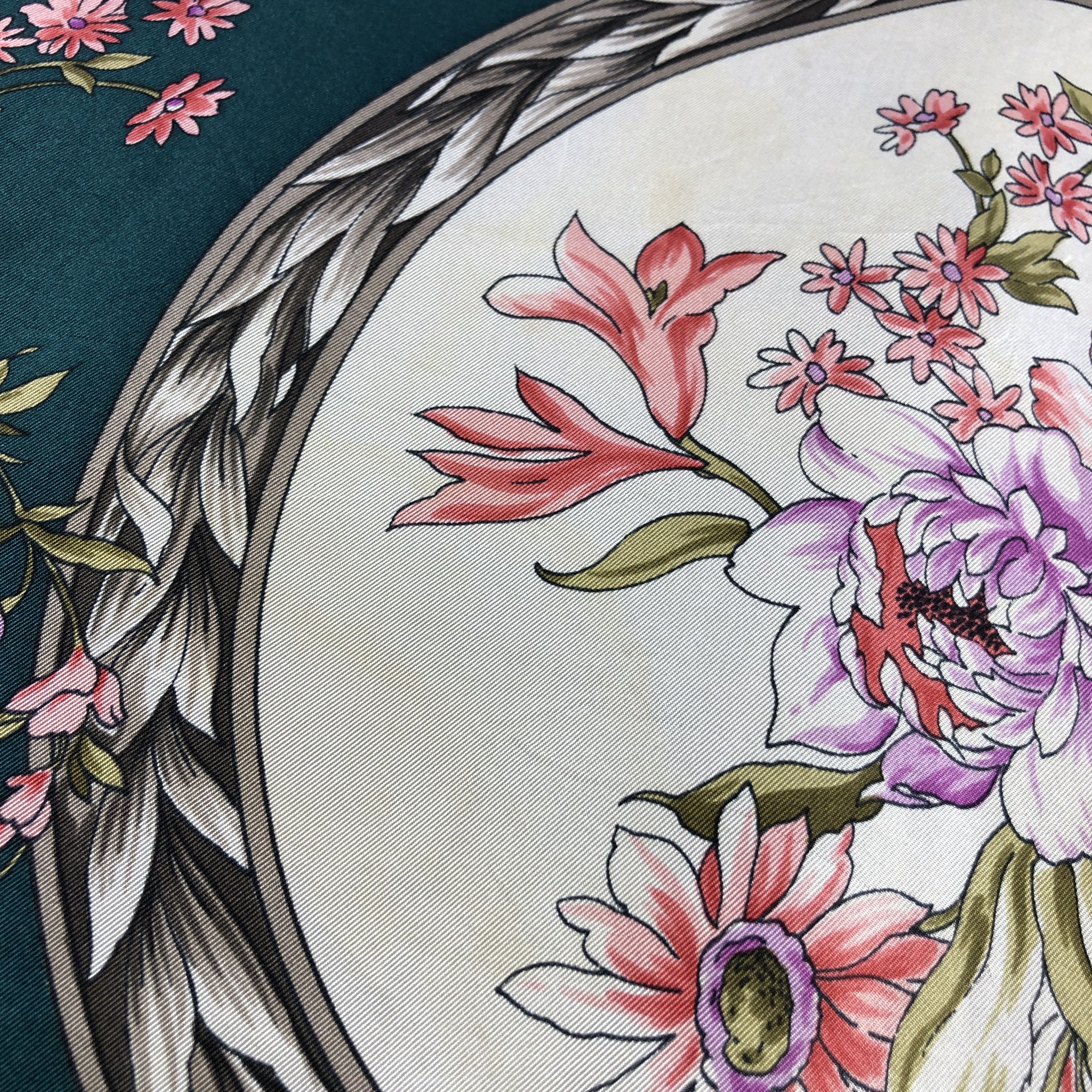 Japanese Brand Luxury Floral Silk Scarf M1372 Size ONE SIZE - 8 Thumbnail