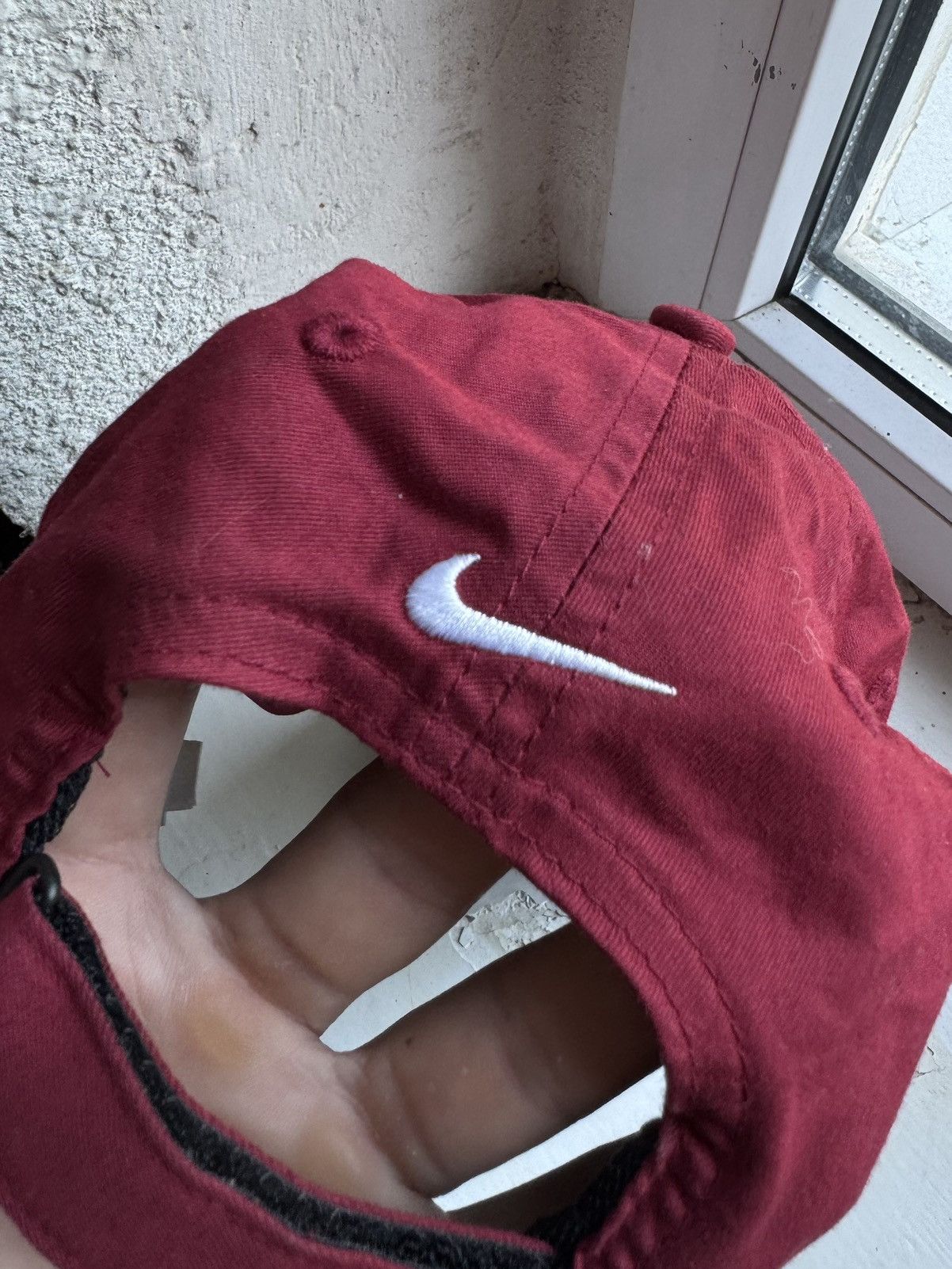 Nike Nike Golf Vintage Streetwear Cap Burgundy Y2K Size ONE SIZE - 7 Thumbnail