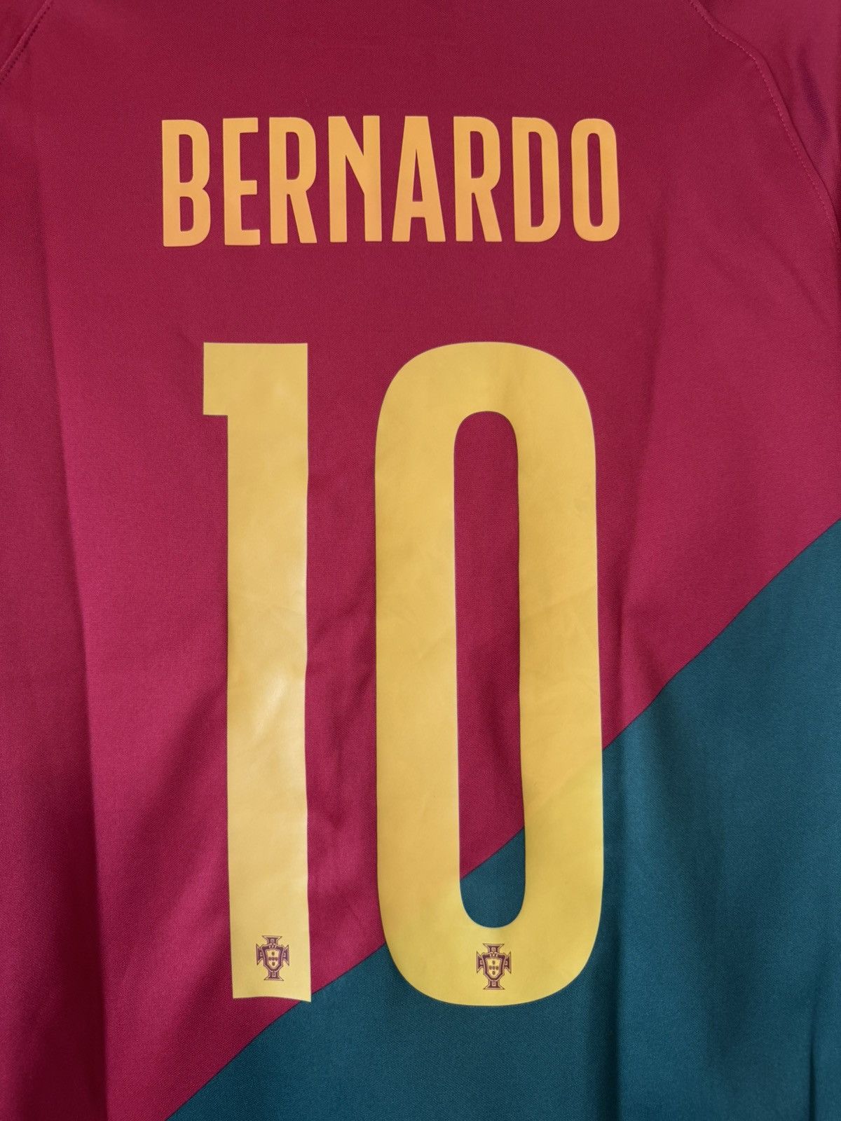 Nike Bernardo #10 Portugal 2022-2023 Home Soccer Jersey Shirt Kit Size US S / EU 44-46 / 1 - 12 Thumbnail