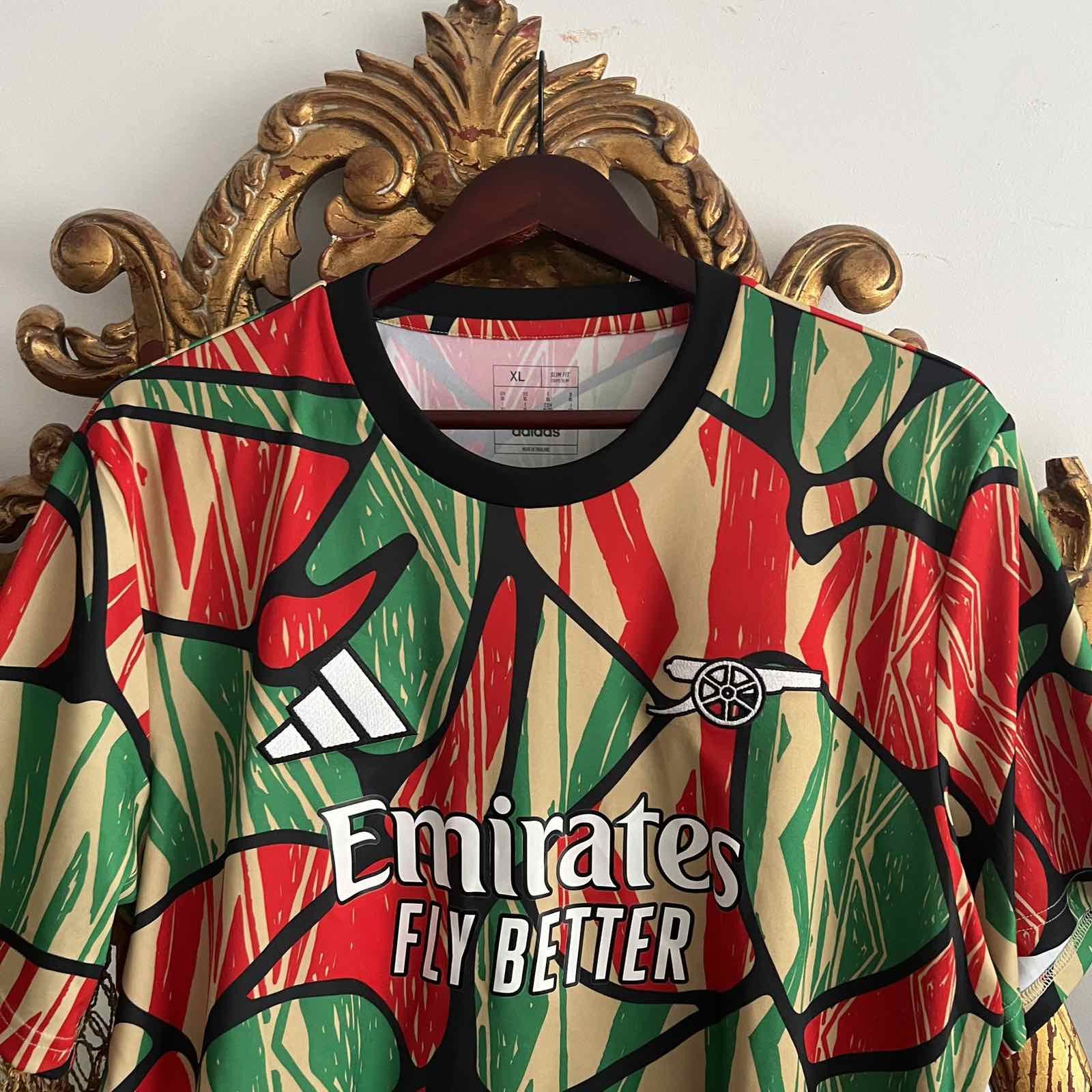 Adidas Arsenal 2024 Adidas Prematch soccer Jersey Sz XL Size US XL / EU 56 / 4 - 4 Thumbnail