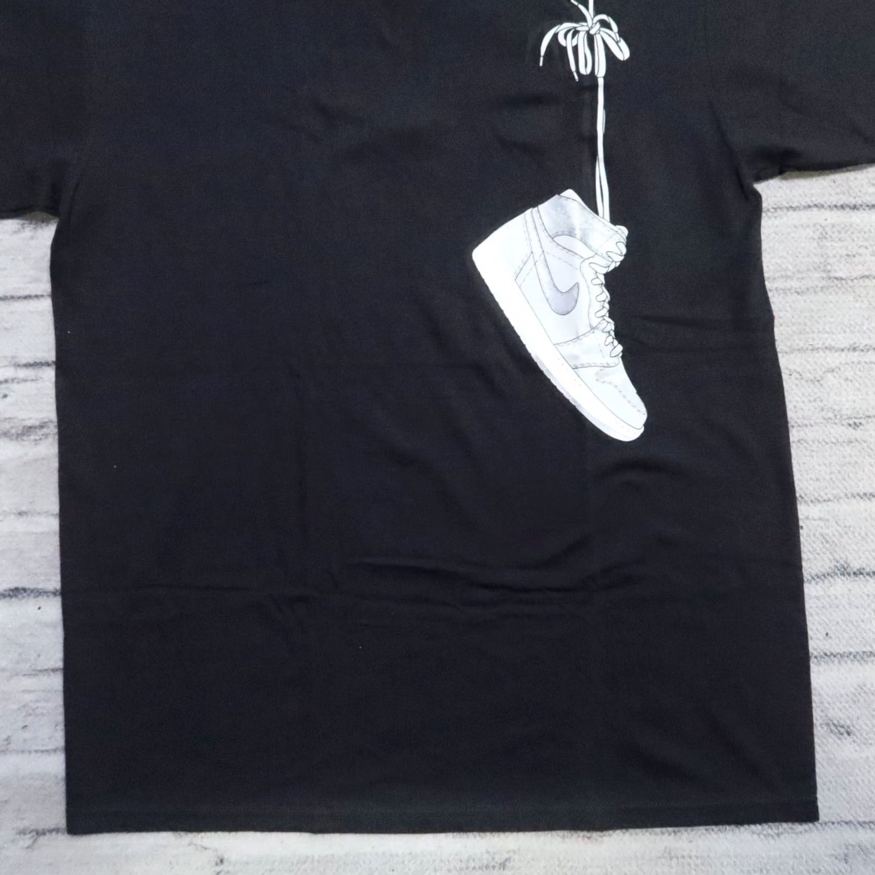 Nike Vintage Nike Air Jordan 1 Shoulder Lace Shirt L Black Mens Size US L / EU 52-54 / 3 - 3 Thumbnail