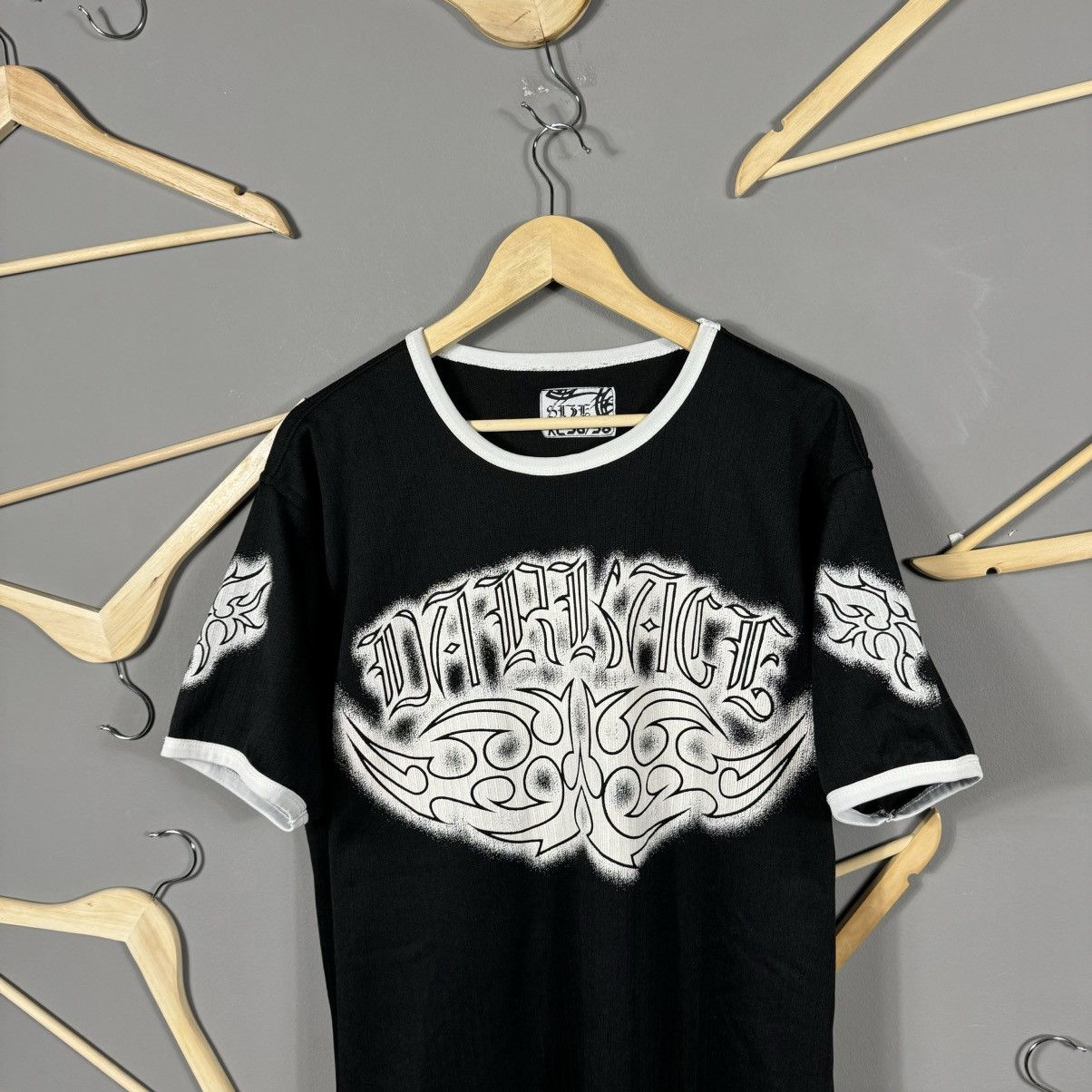 Vintage Dark Age Y2K Tribal T-shirt Size US XL / EU 56 / 4 - 2 Thumbnail