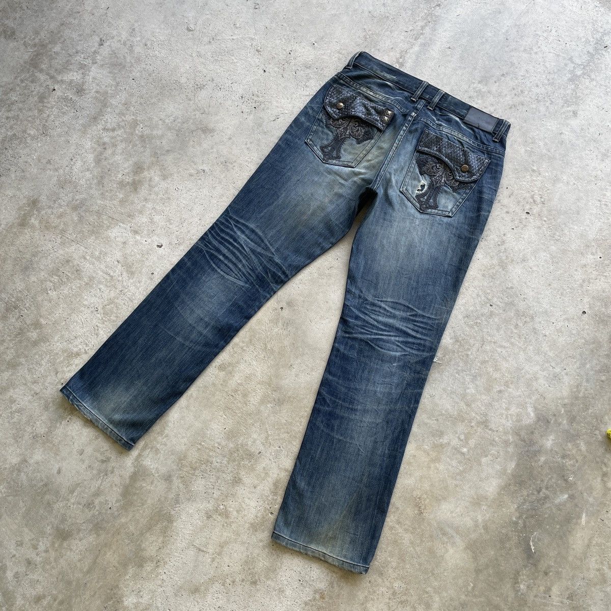 Japanese Brand Vintage Japan Jeans Distressed Faded Denim Pants RARE W34 Size US 34 / EU 50 - 14 Thumbnail