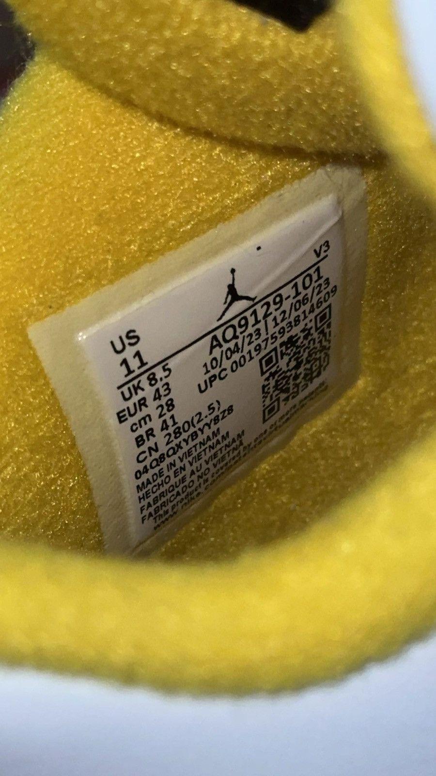 Jordan Brand Jordan 4 Retro Vivid Sulfur👟 Size US 11 / IT 41 - 8 Thumbnail