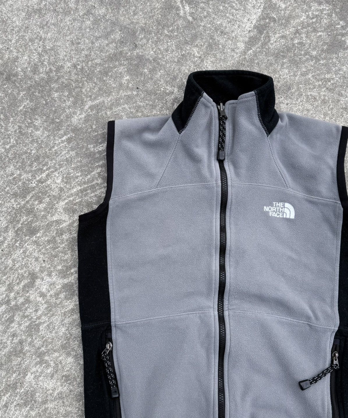 Other Vintage The North Face outdoor Y2K streetwear vest Size US S / EU 44-46 / 1 - 5 Thumbnail