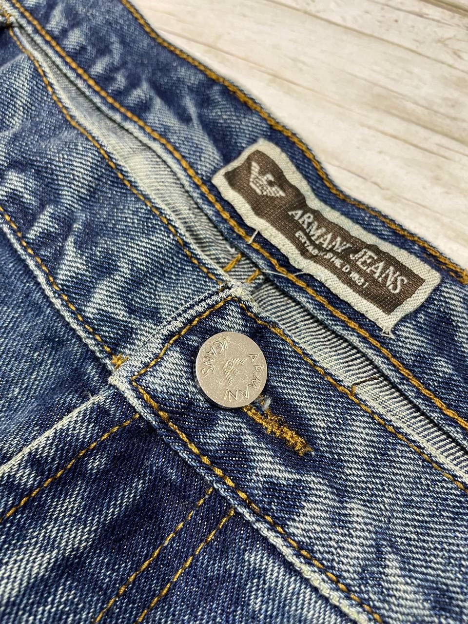Emporio Armani × Vintage Vintage Emporio Armani Denim Jeans Buggy Size 44 Logo Size US 44 / EU 60 - 9 Thumbnail